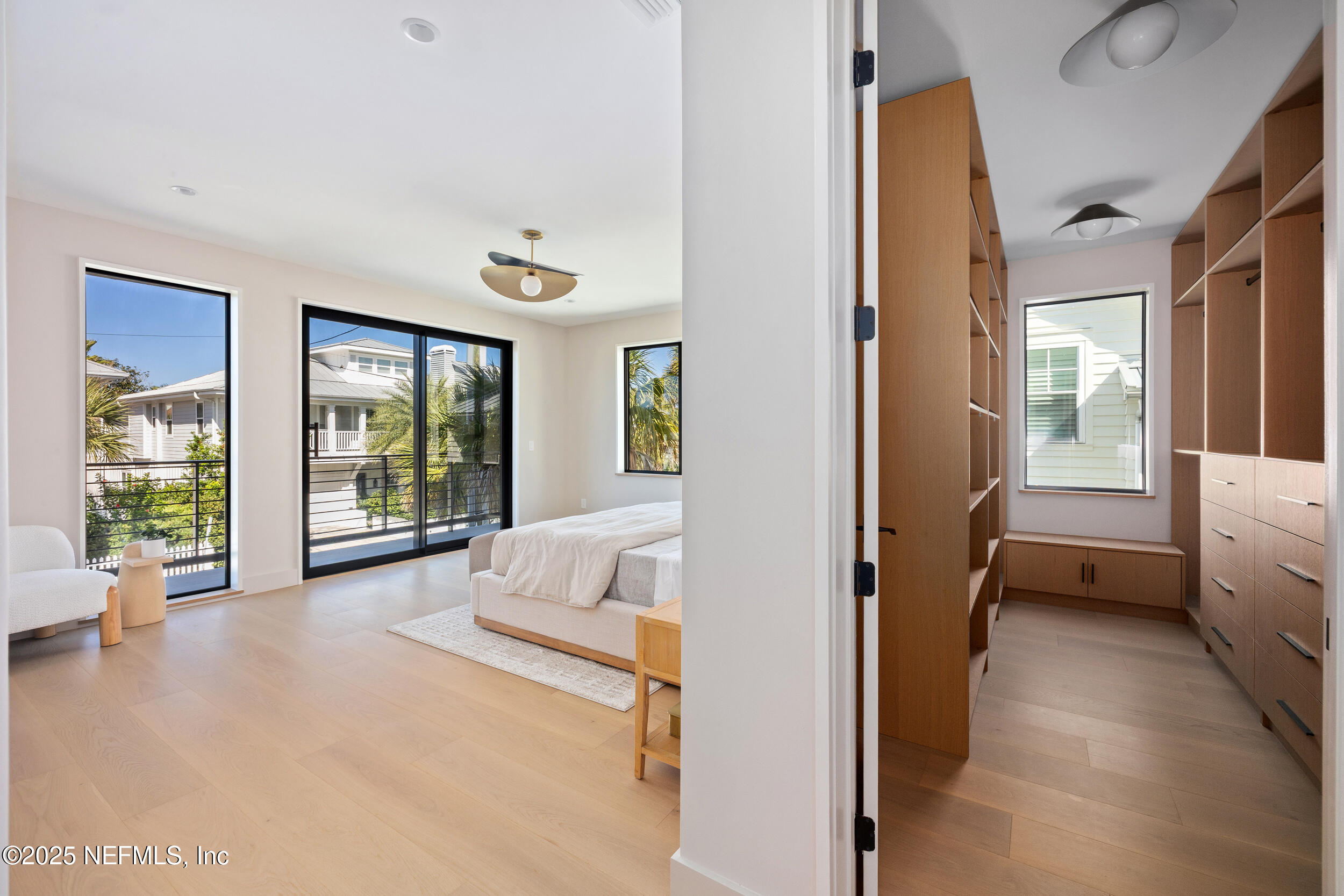 Atlantic Beach, Florida, 32233, United States, 6 Bedrooms Bedrooms, ,5 BathroomsBathrooms,Residential,For Sale,1989141