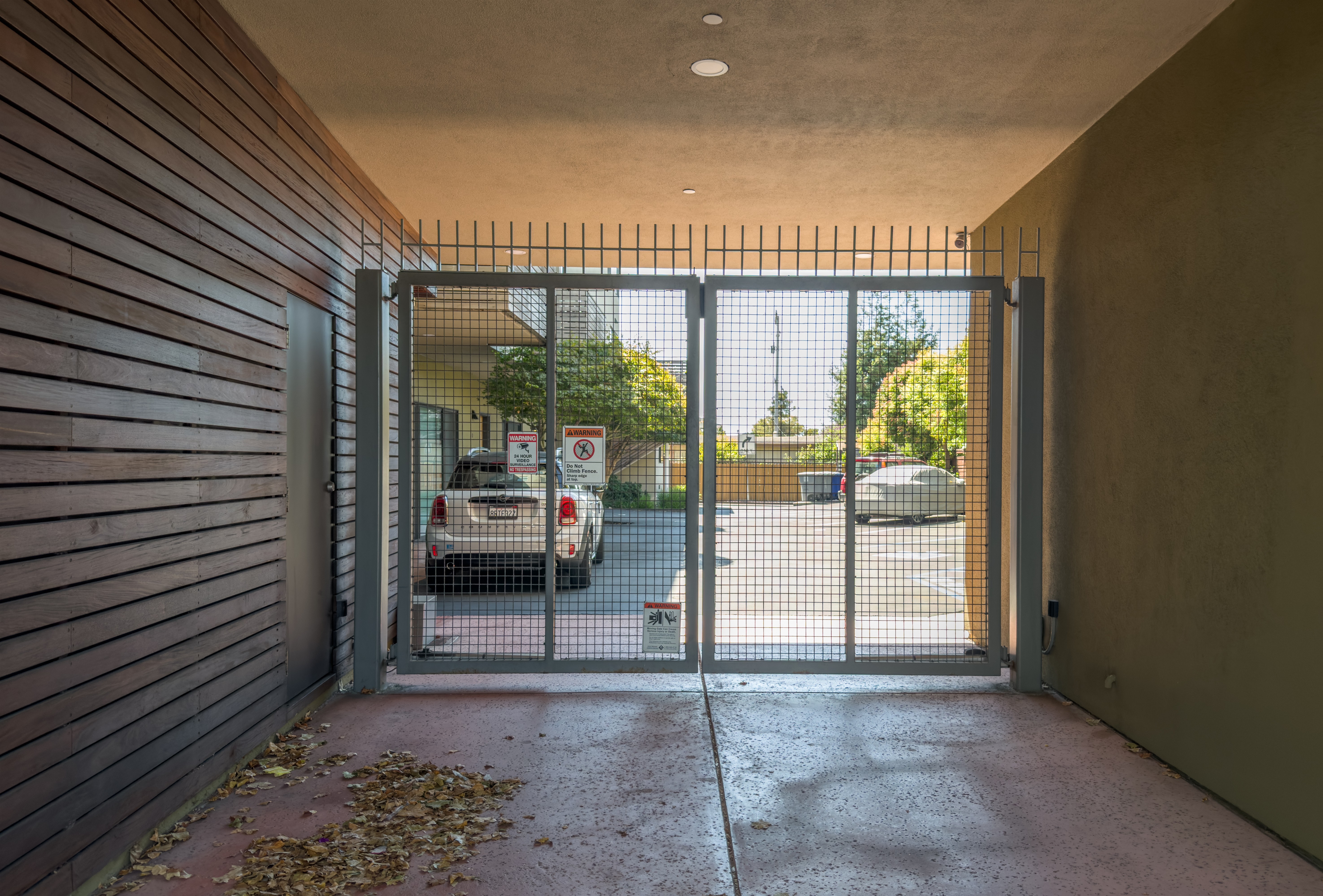  Sophisticated West Berkeley Condominium Designed for Everyday Comfort - 物件實景
