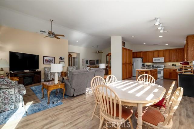 Murrieta, California, 92563, United States, 3 Bedrooms Bedrooms, ,2 BathroomsBathrooms,Residential,For Sale,1989095