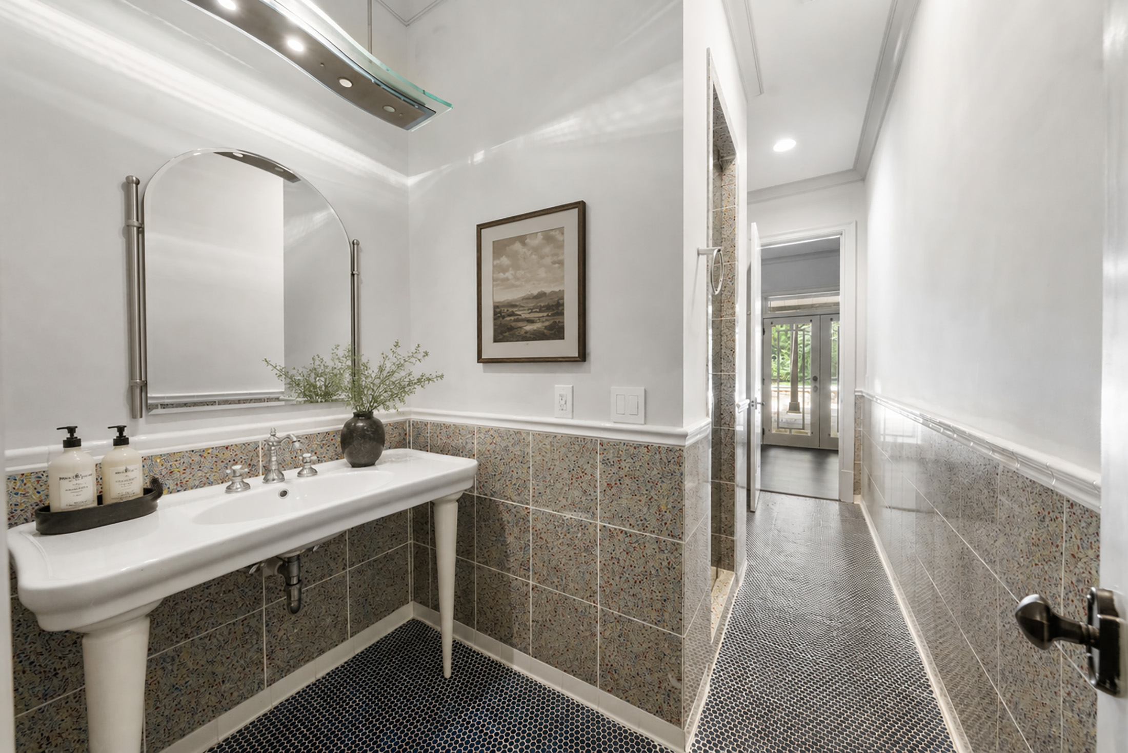  Private Estate for Multigenerational Living - Directly Across from Chastain Park - 物件實景