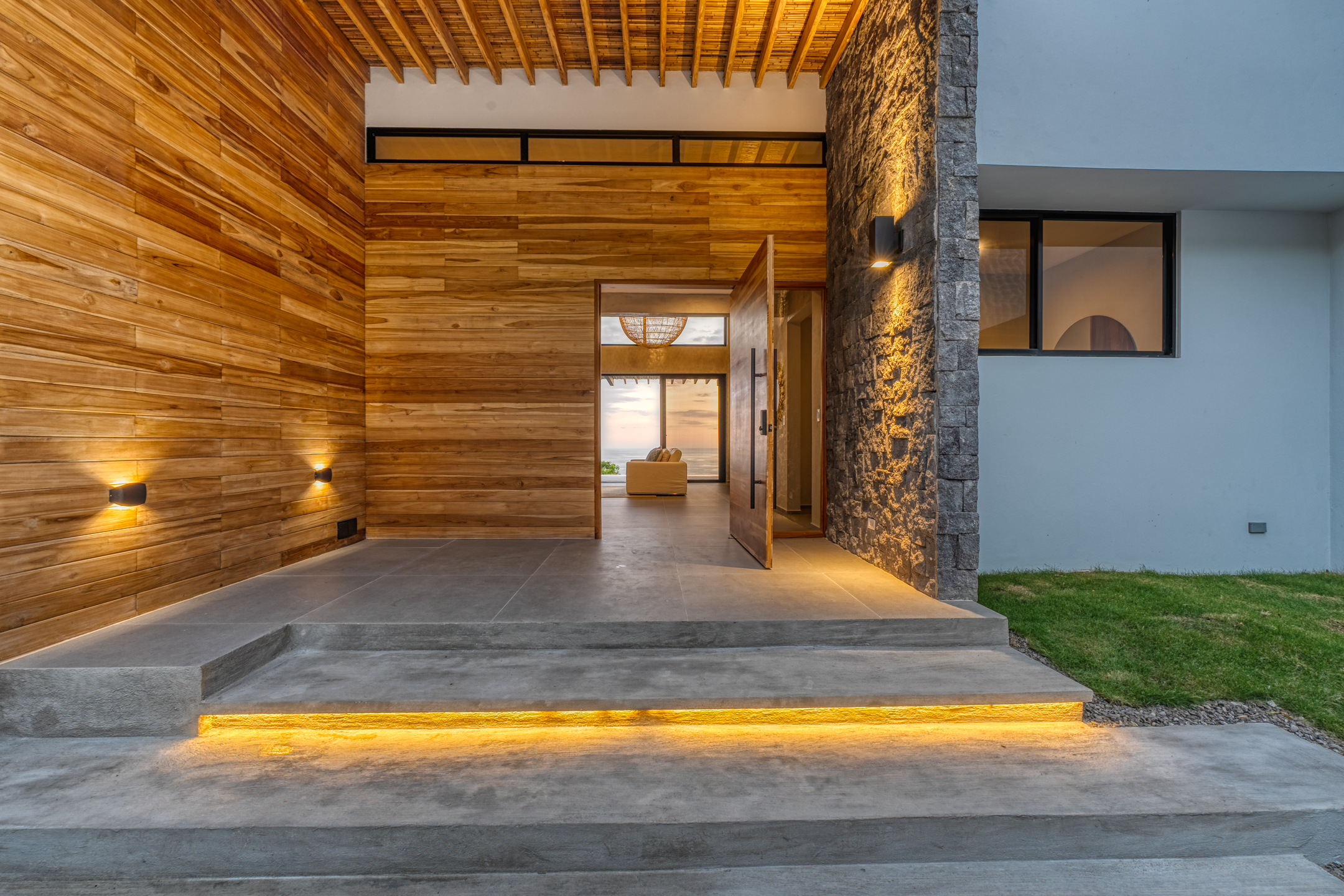 Dominical, Puntarenas, CR, 5 Bedrooms Bedrooms, ,4 BathroomsBathrooms,Residential,For Sale,1668972