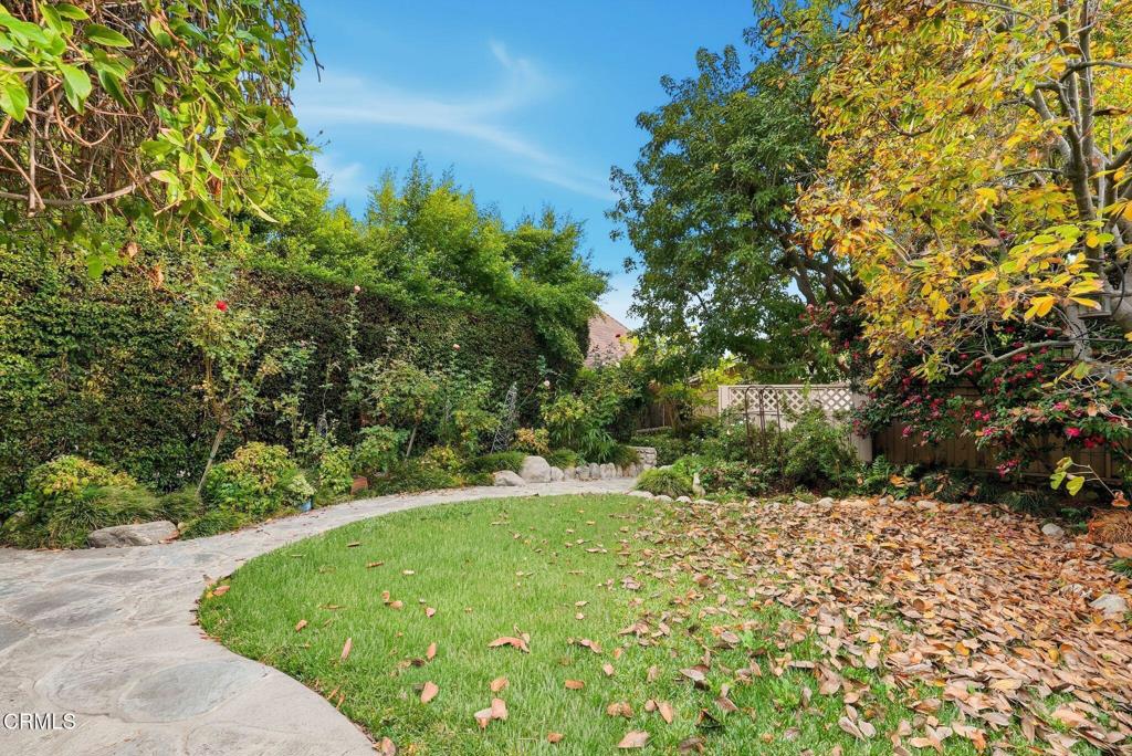 Pasadena, California, 91104, United States, 3 Bedrooms Bedrooms, ,1 BathroomBathrooms,Residential,For Sale,1993428