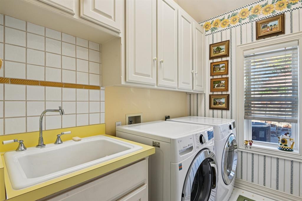 Arlington, Texas, 76013, United States, 3 Bedrooms Bedrooms, ,4 BathroomsBathrooms,Residential,For Sale,2027949