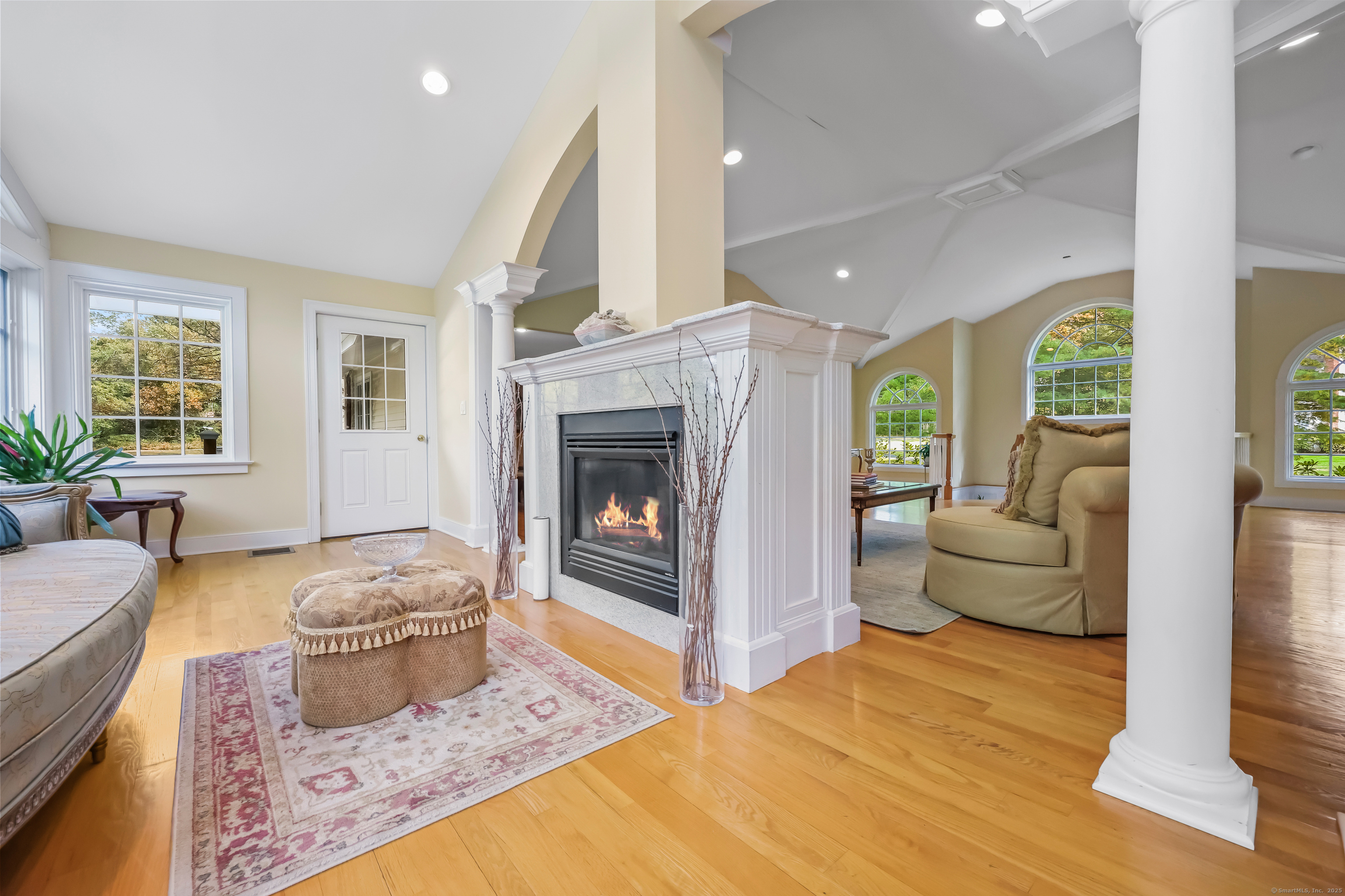 Fairfield, Connecticut, 06880, United States, 3 Bedrooms Bedrooms, ,3 BathroomsBathrooms,Residential,For Sale,1992139