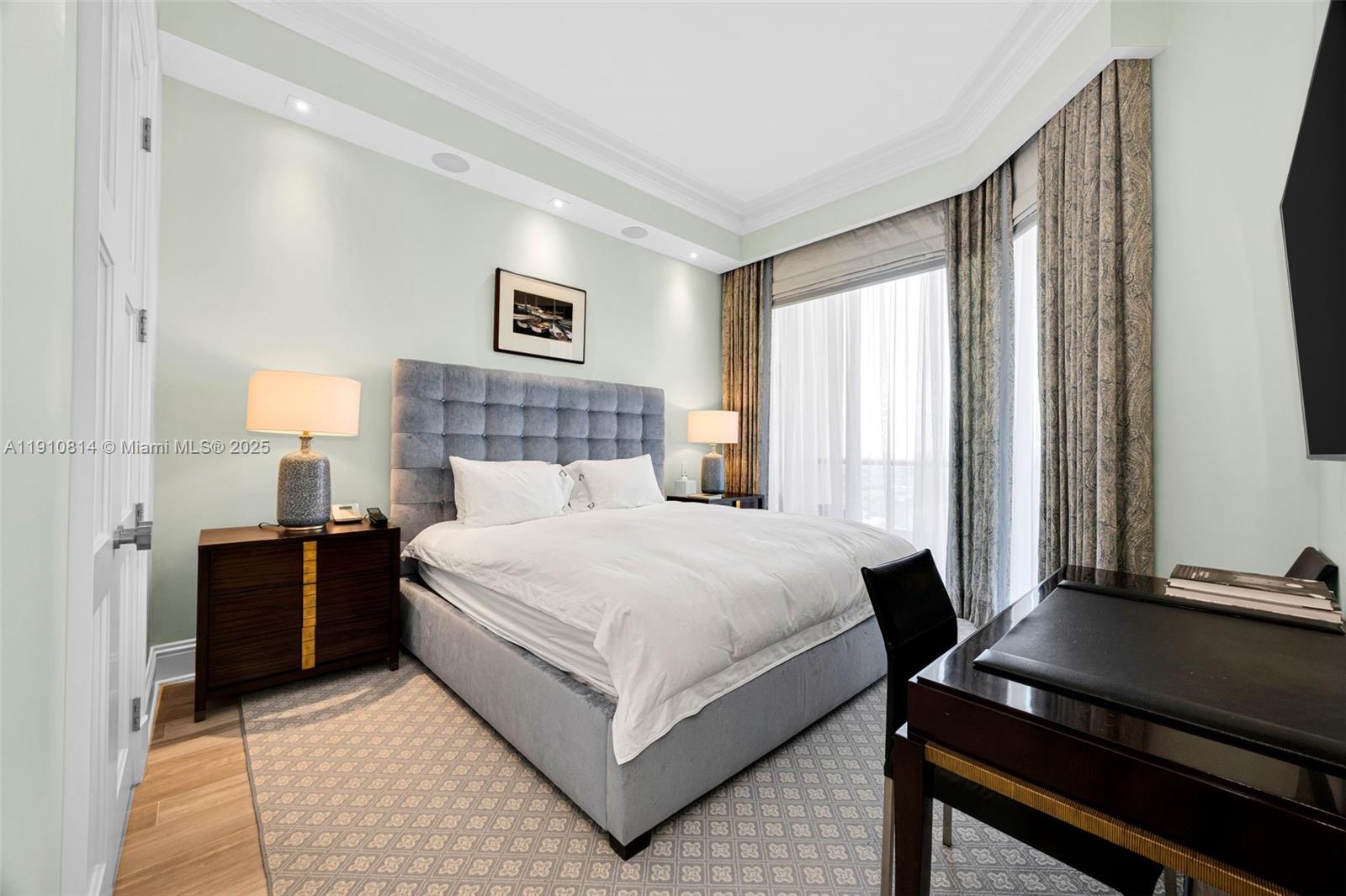 Coral Gables, Florida, 33133, United States, 3 Bedrooms Bedrooms, ,4 BathroomsBathrooms,Residential,For Sale,1989420