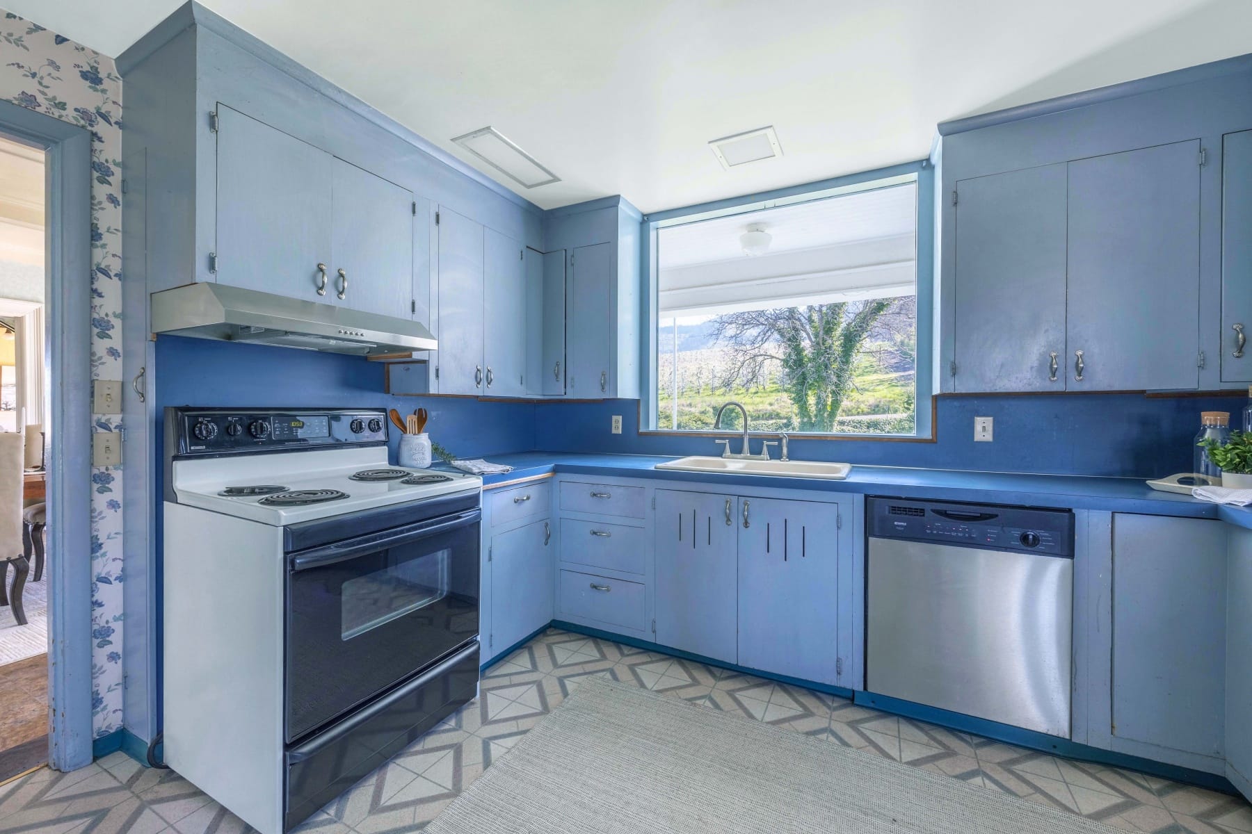  3316 THOMSEN RD Hood River, OR 97031 - 物件實景