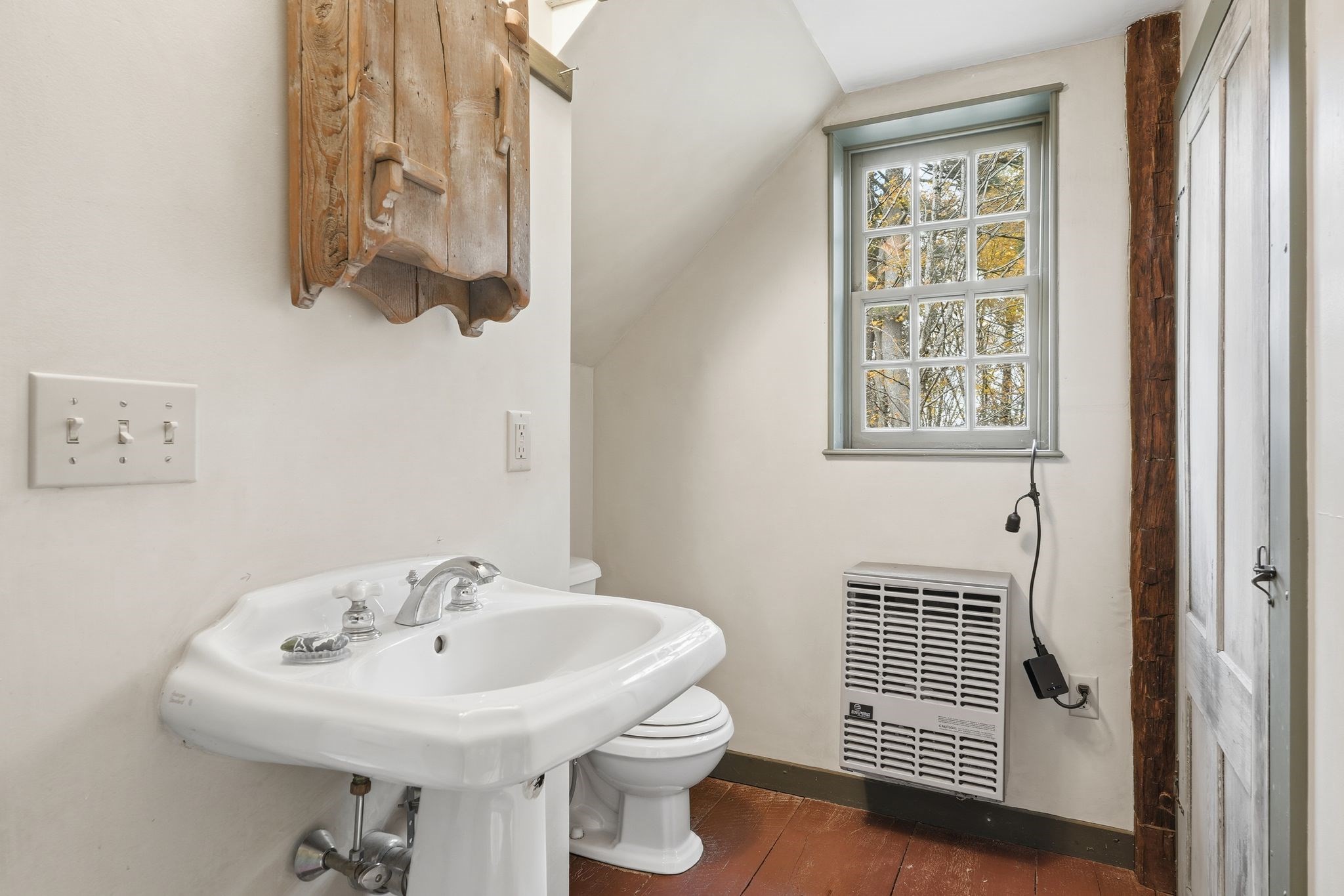 Worthington, Massachusetts, 01098, United States, 2 Bedrooms Bedrooms, ,2 BathroomsBathrooms,Residential,For Sale,1980964