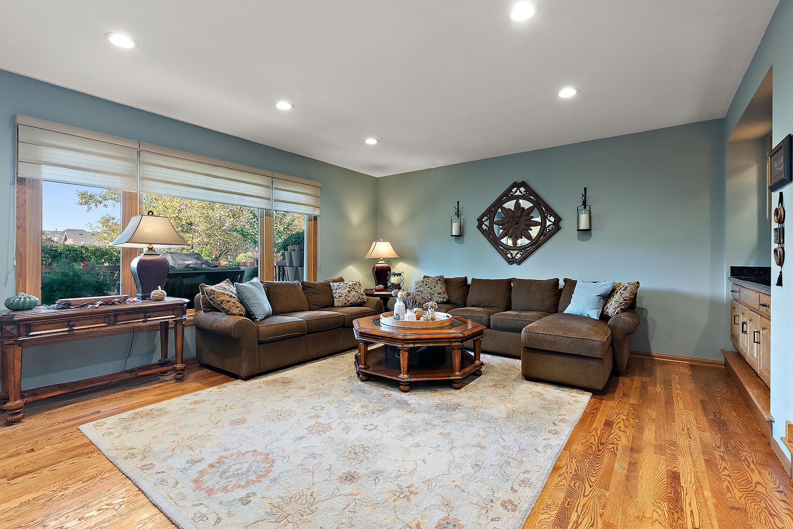 Orland Park, Illinois, 60467, United States, 4 Bedrooms Bedrooms, ,5 BathroomsBathrooms,Residential,For Sale,1987350