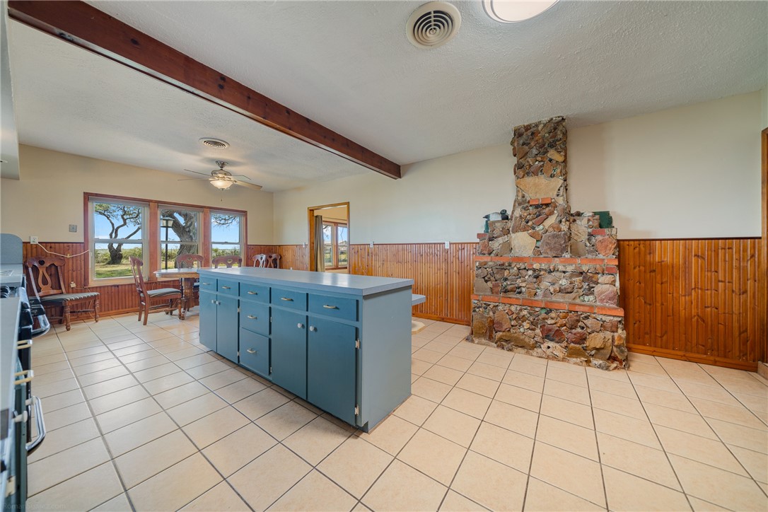 Riviera, Texas, 78379, United States, 3 Bedrooms Bedrooms, ,2 BathroomsBathrooms,Residential,For Sale,2001021