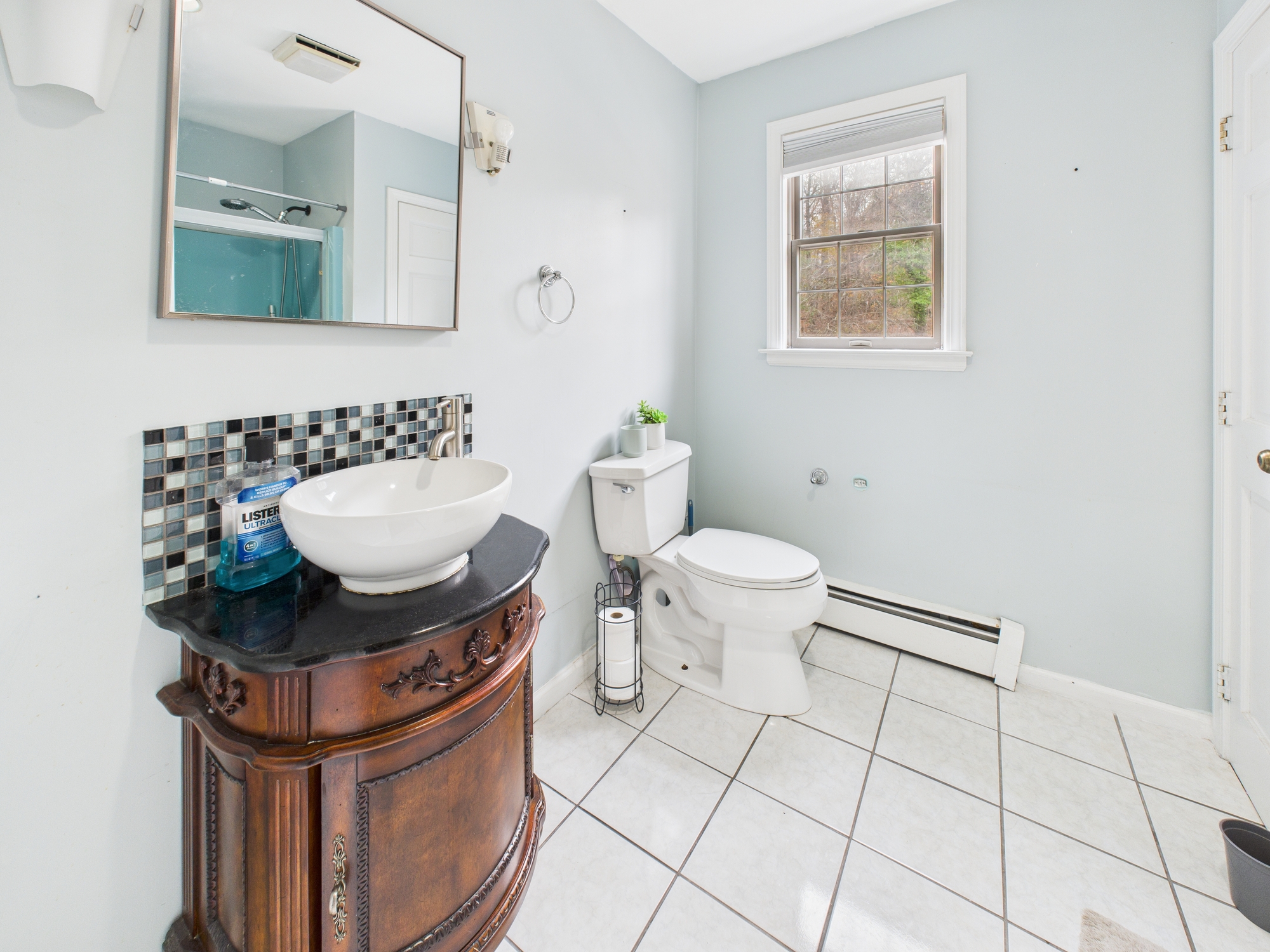 Prospect, Connecticut, 06712, United States, 4 Bedrooms Bedrooms, ,4 BathroomsBathrooms,Residential,For Sale,1987105