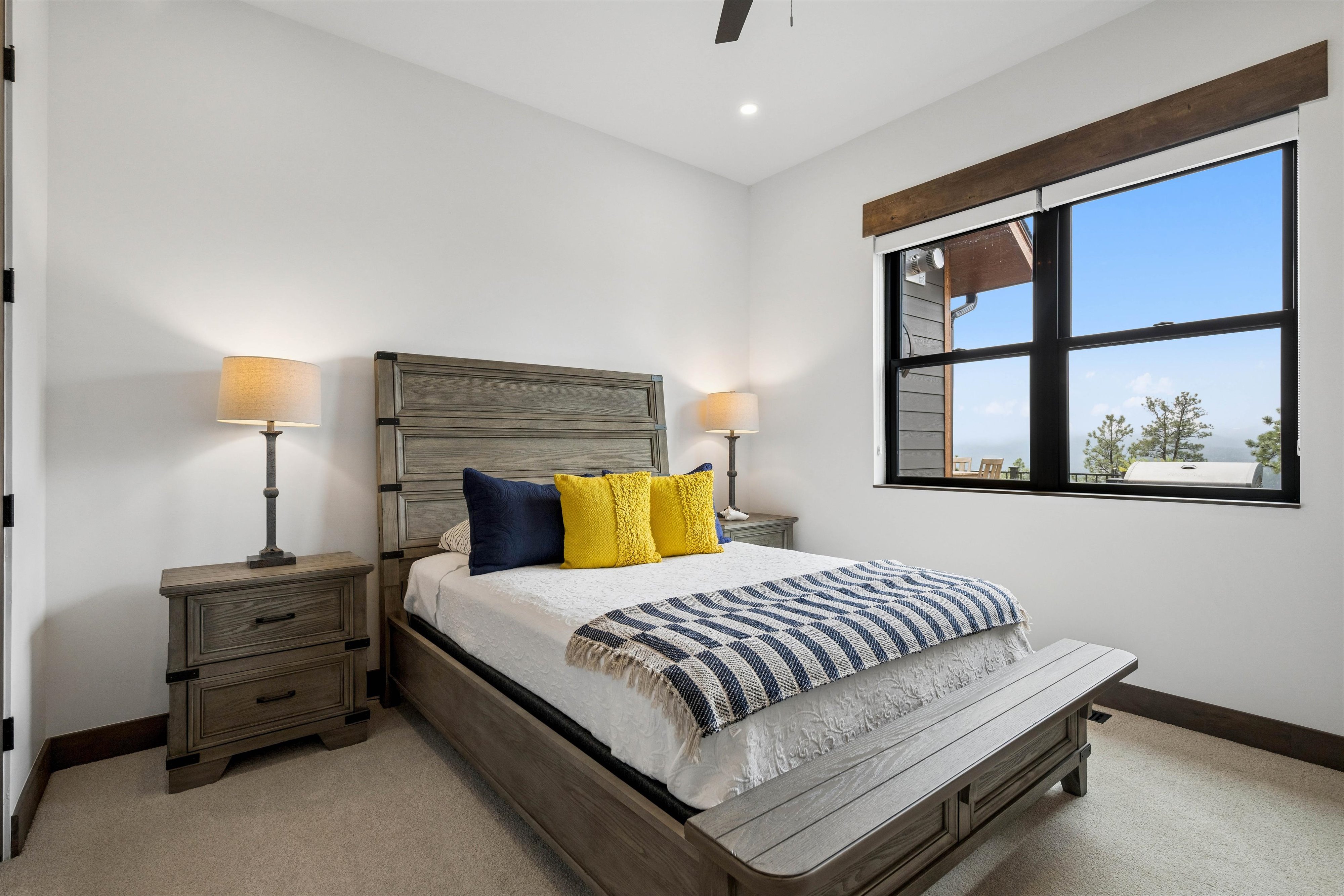  Hiwan Hills Mountain Contemporary with Mt. Blue Sky Views, Chef’s Kitchen & Spa - 物件實景