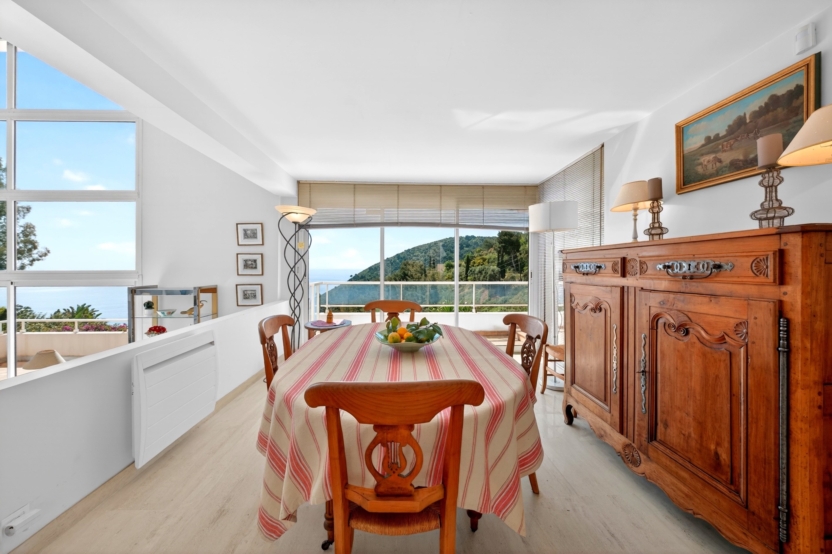  Sea view villa for sale in a private gated estate in Èze near Monaco - 物件實景