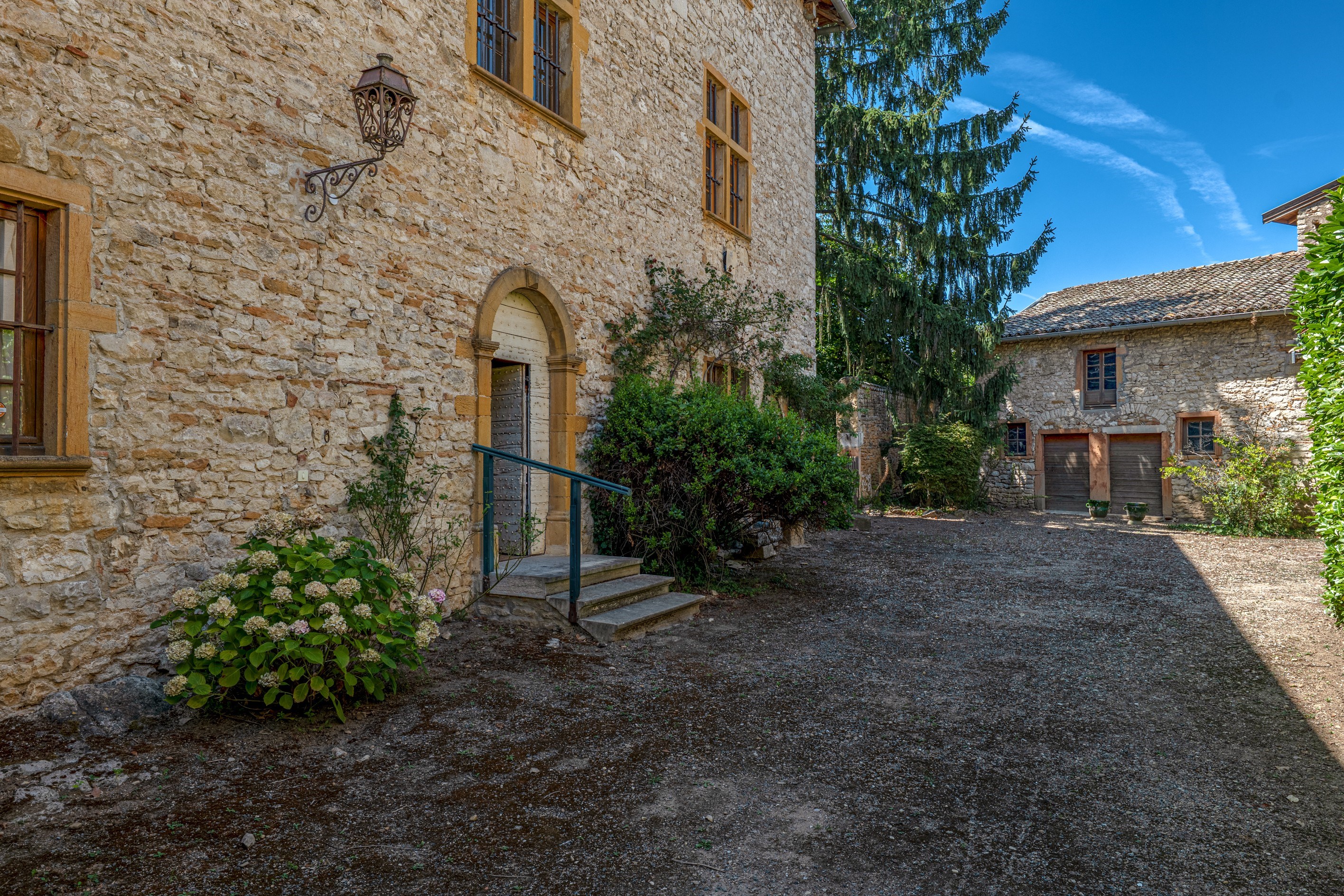  A 16th-century historic residence in the heart of the Pierres Dorées - 物件實景