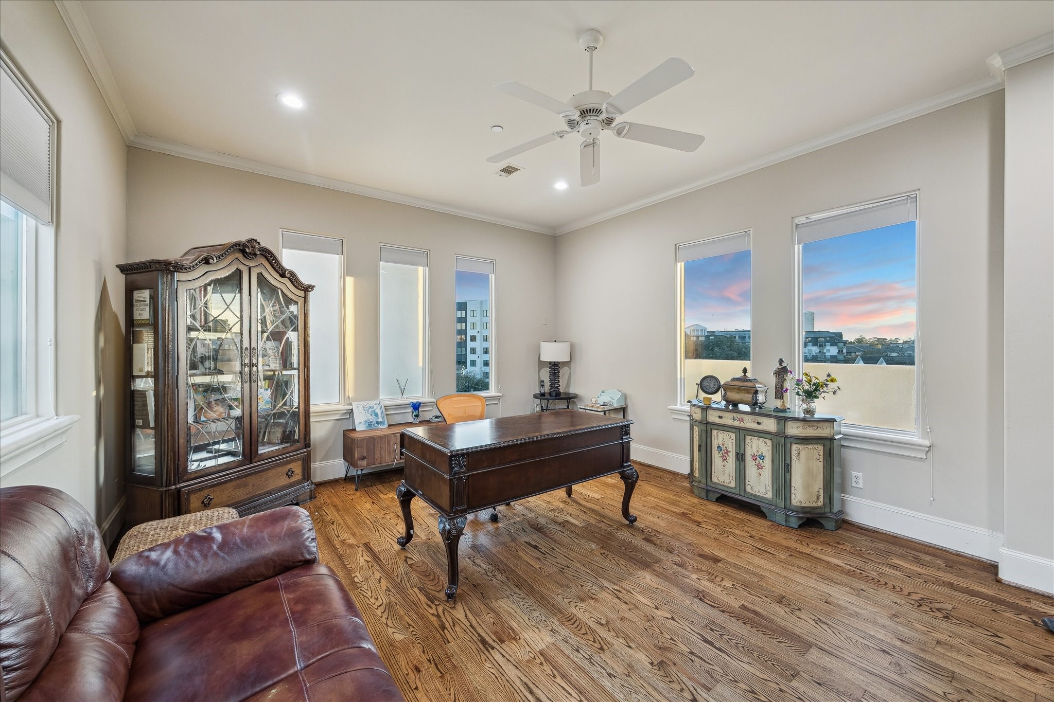  5207 Calle Montilla Place - 物件實景