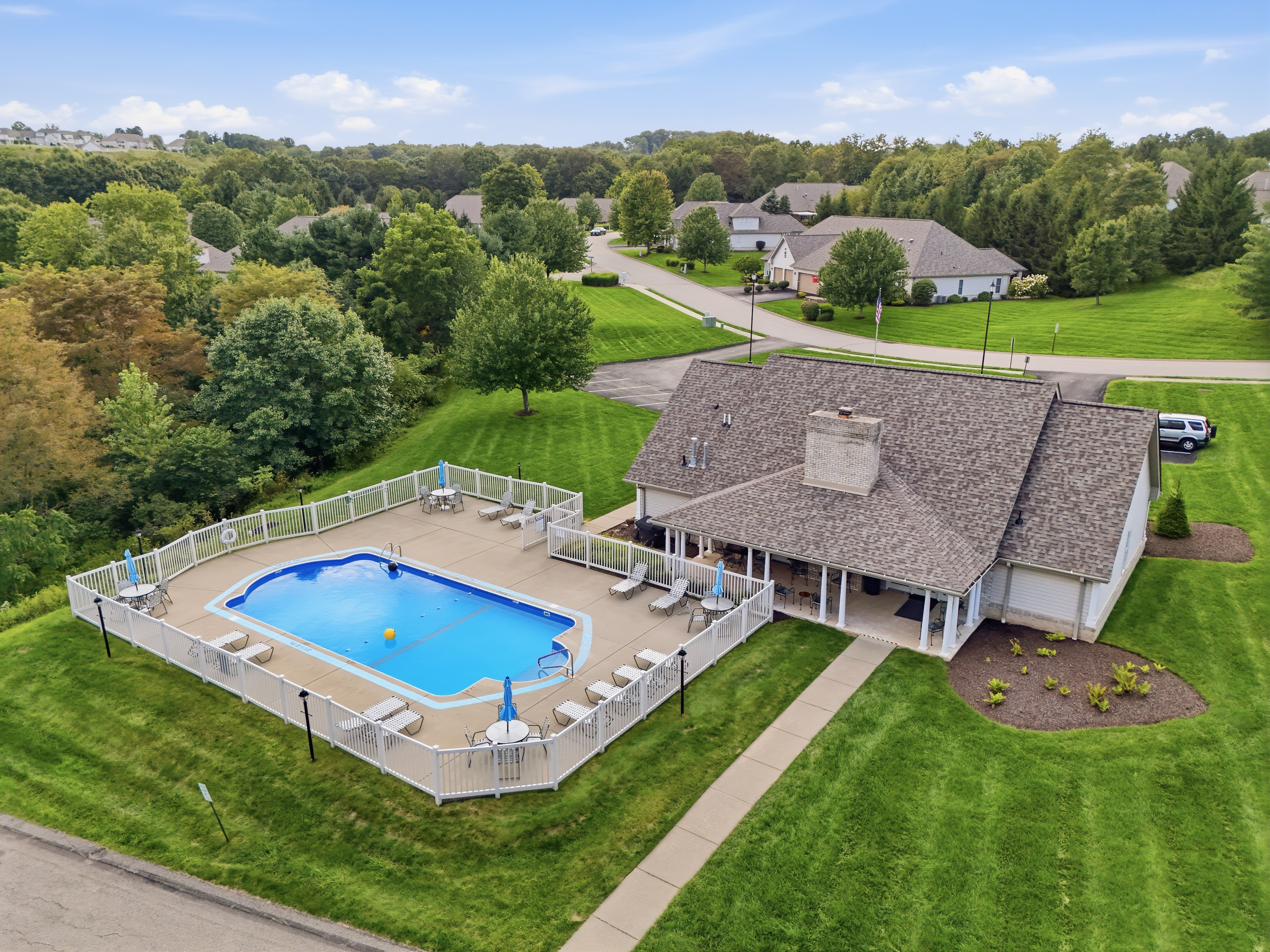  126 Woodlands Tr, Gibsonia, PA 15044 - 物件實景