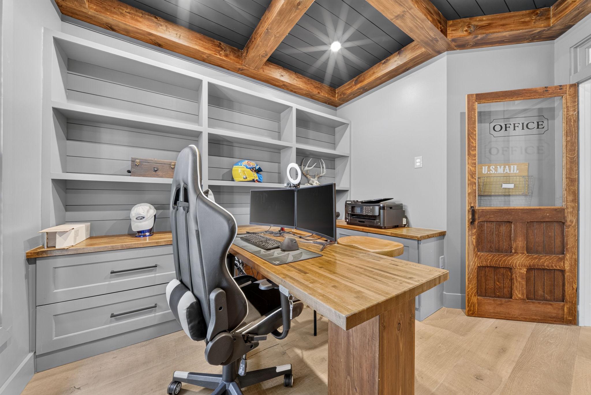  973 Main Street, Gaithersburg, MD, 20878 - 物件實景