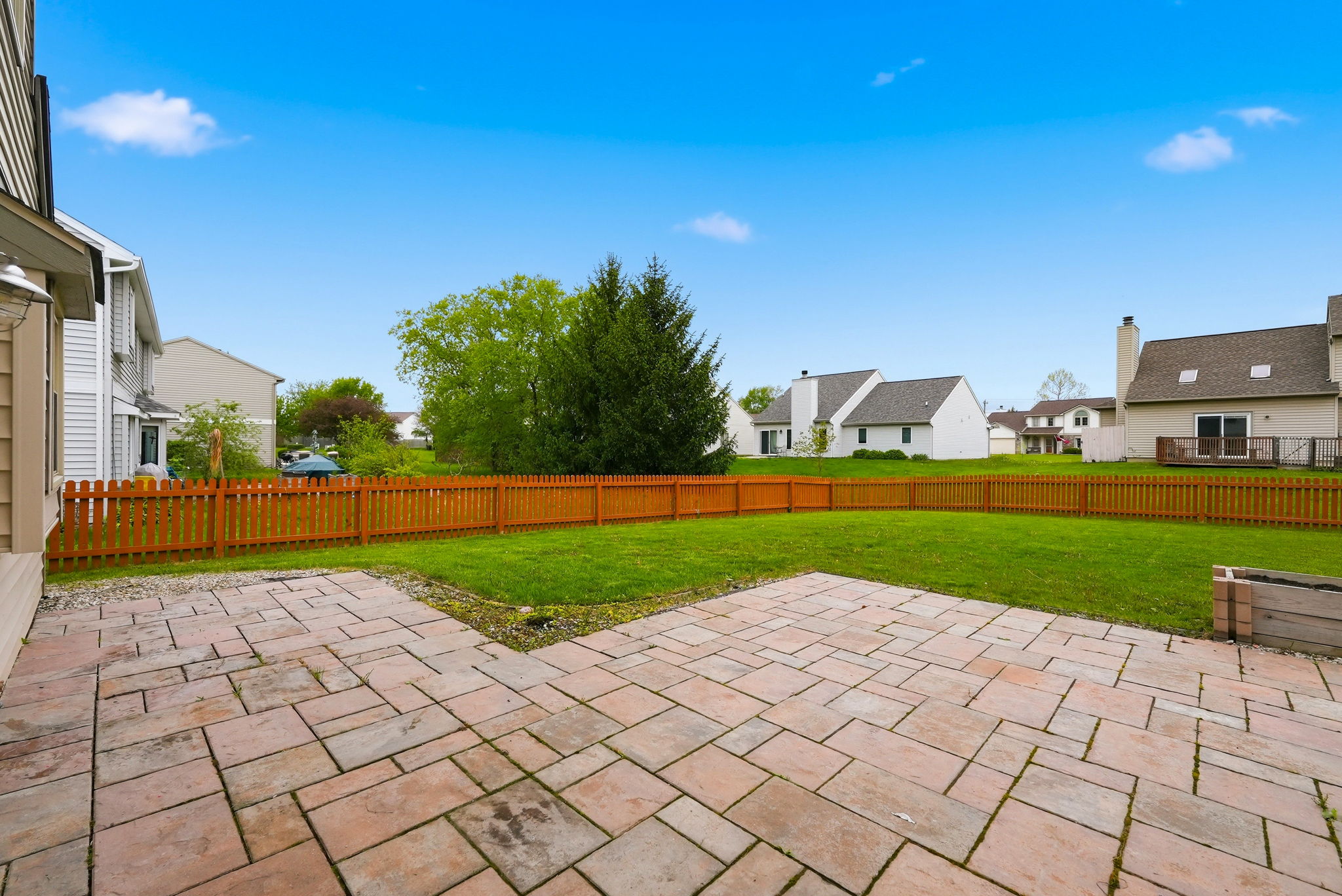  Well Maintained 3 Bedroom Home in Desirable School District - 物件實景