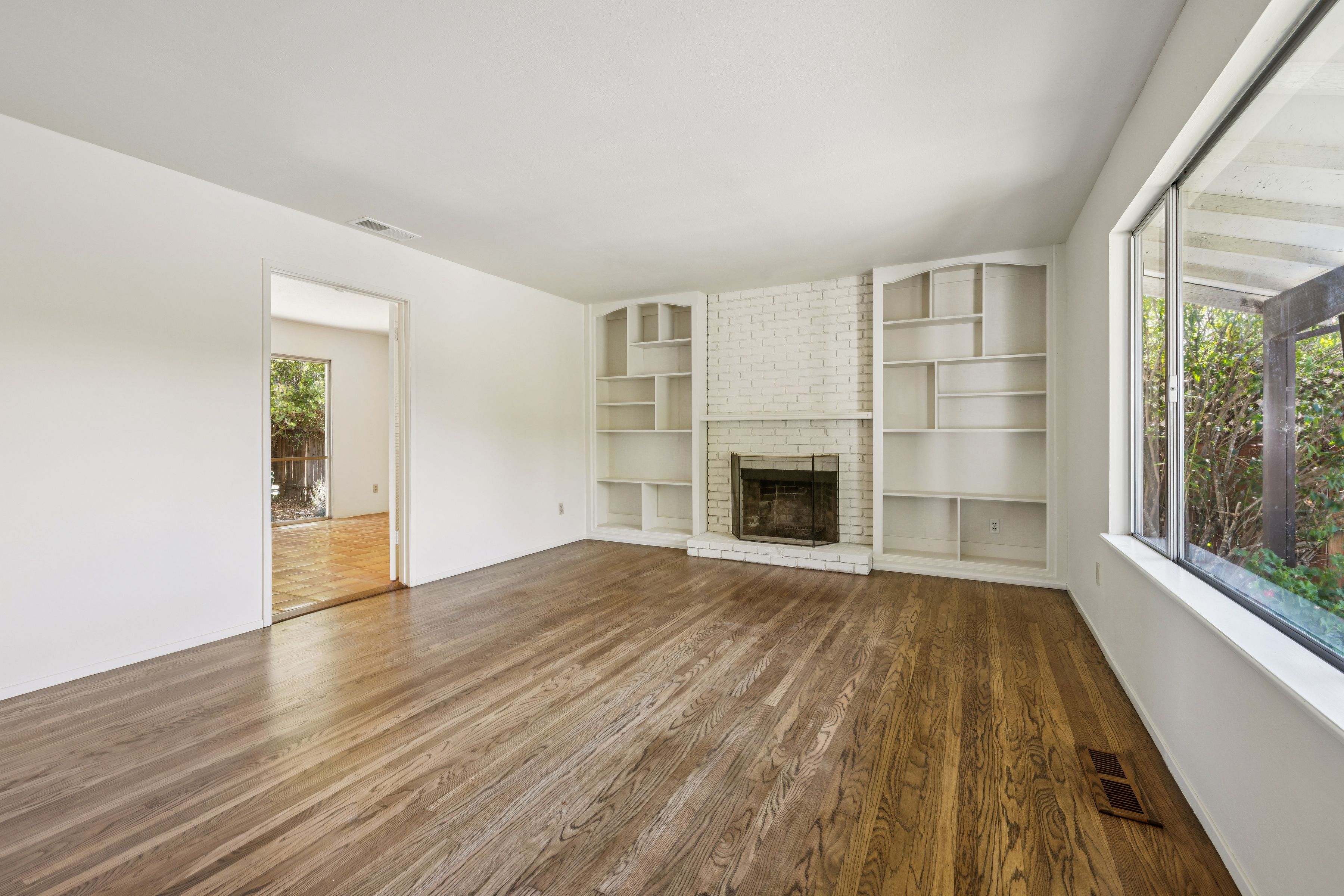  516 Oak Lake Avenue - 物件實景
