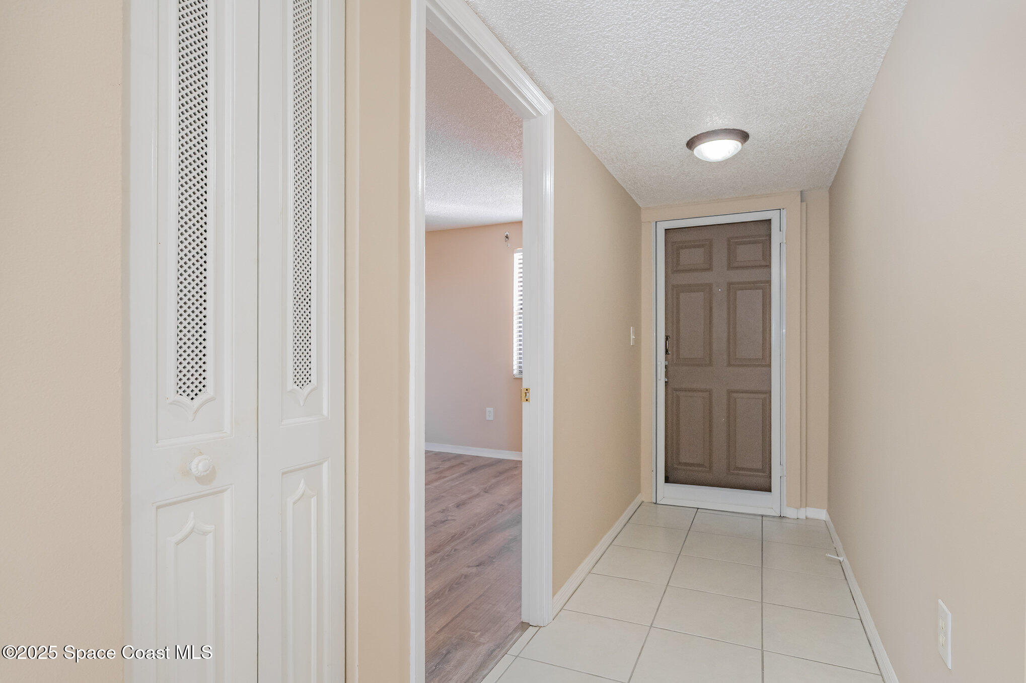 Cocoa Beach, Florida, 32931, United States, 3 Bedrooms Bedrooms, ,2 BathroomsBathrooms,Residential,For Sale,1974236