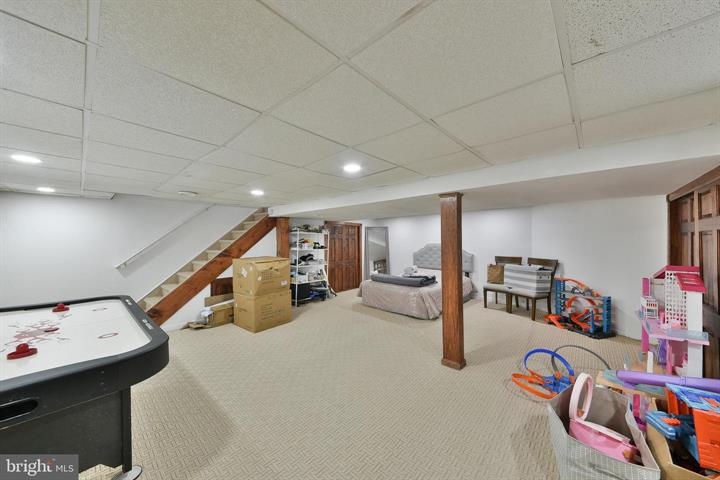 Cinnaminson, New Jersey, 08077, United States, 4 Bedrooms Bedrooms, ,4 BathroomsBathrooms,Residential,For Sale,1973865