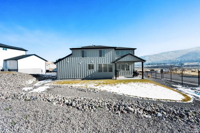 Herriman, Utah, 84096, United States, 5 Bedrooms Bedrooms, ,3 BathroomsBathrooms,Residential,For Sale,2010355