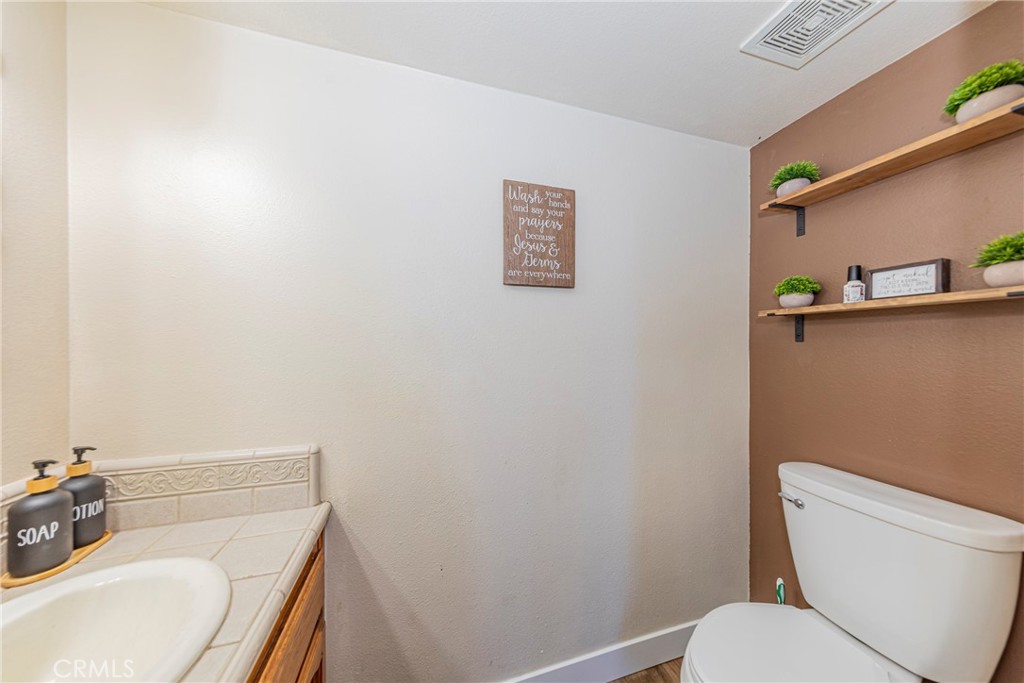 Coarsegold, California, 93614, United States, 4 Bedrooms Bedrooms, ,4 BathroomsBathrooms,Residential,For Sale,1982959