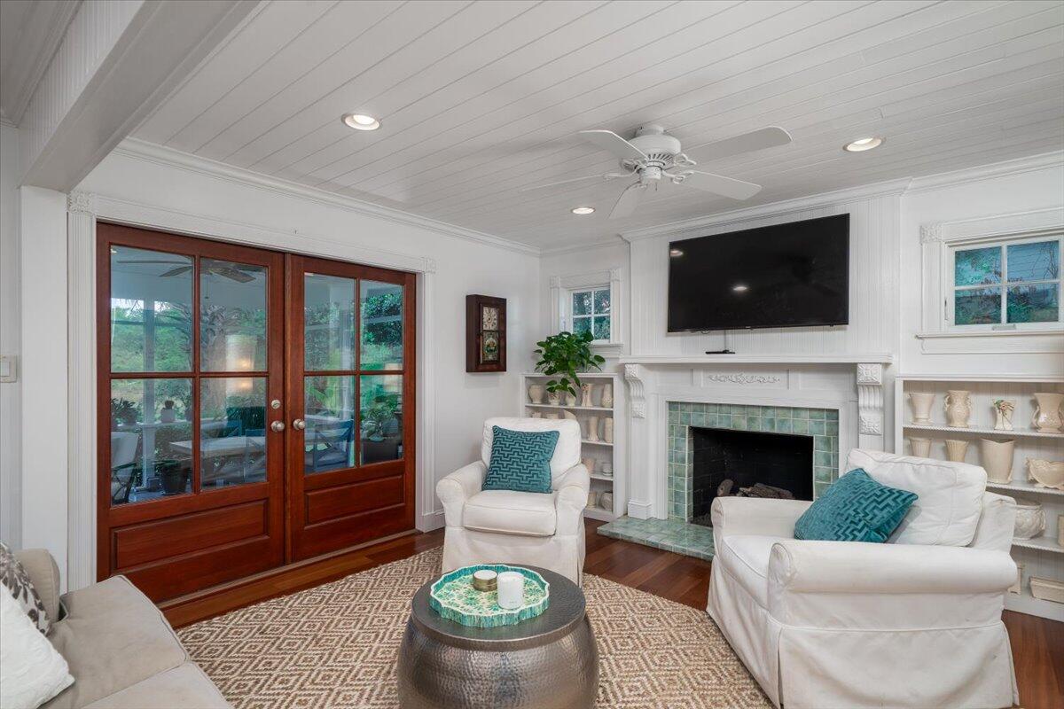 Mount Pleasant, South Carolina, 29464, United States, 4 Bedrooms Bedrooms, ,4 BathroomsBathrooms,Residential,For Sale,1838351