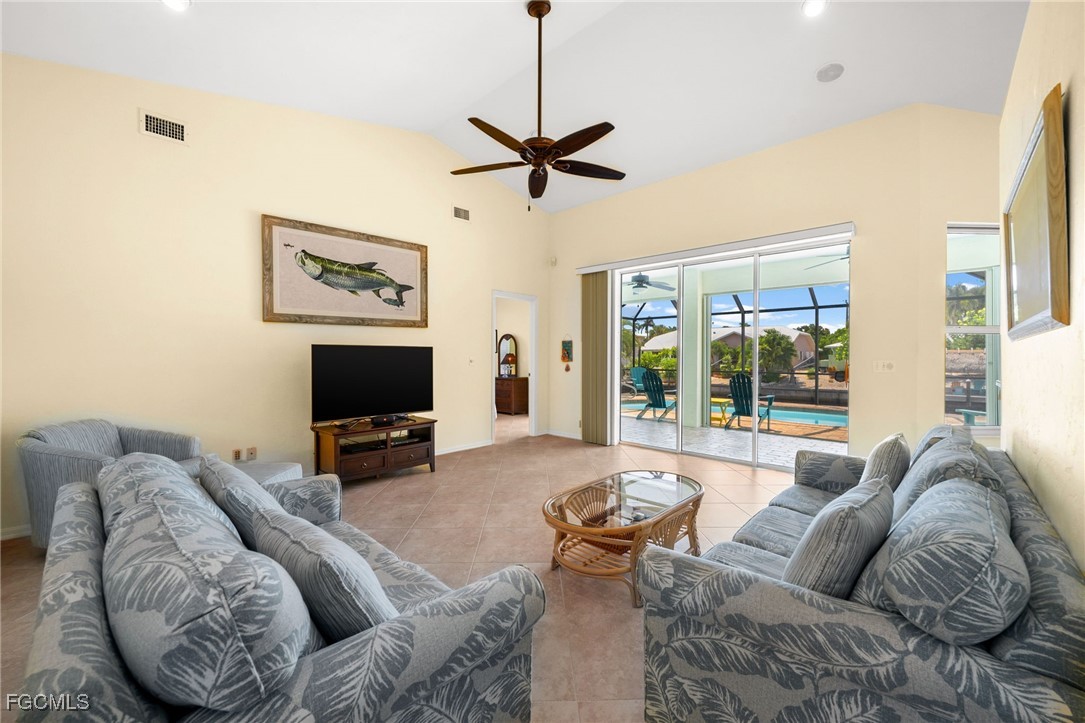 St James City, Florida, 33956, United States, 3 Bedrooms Bedrooms, ,2 BathroomsBathrooms,Residential,For Sale,1981883