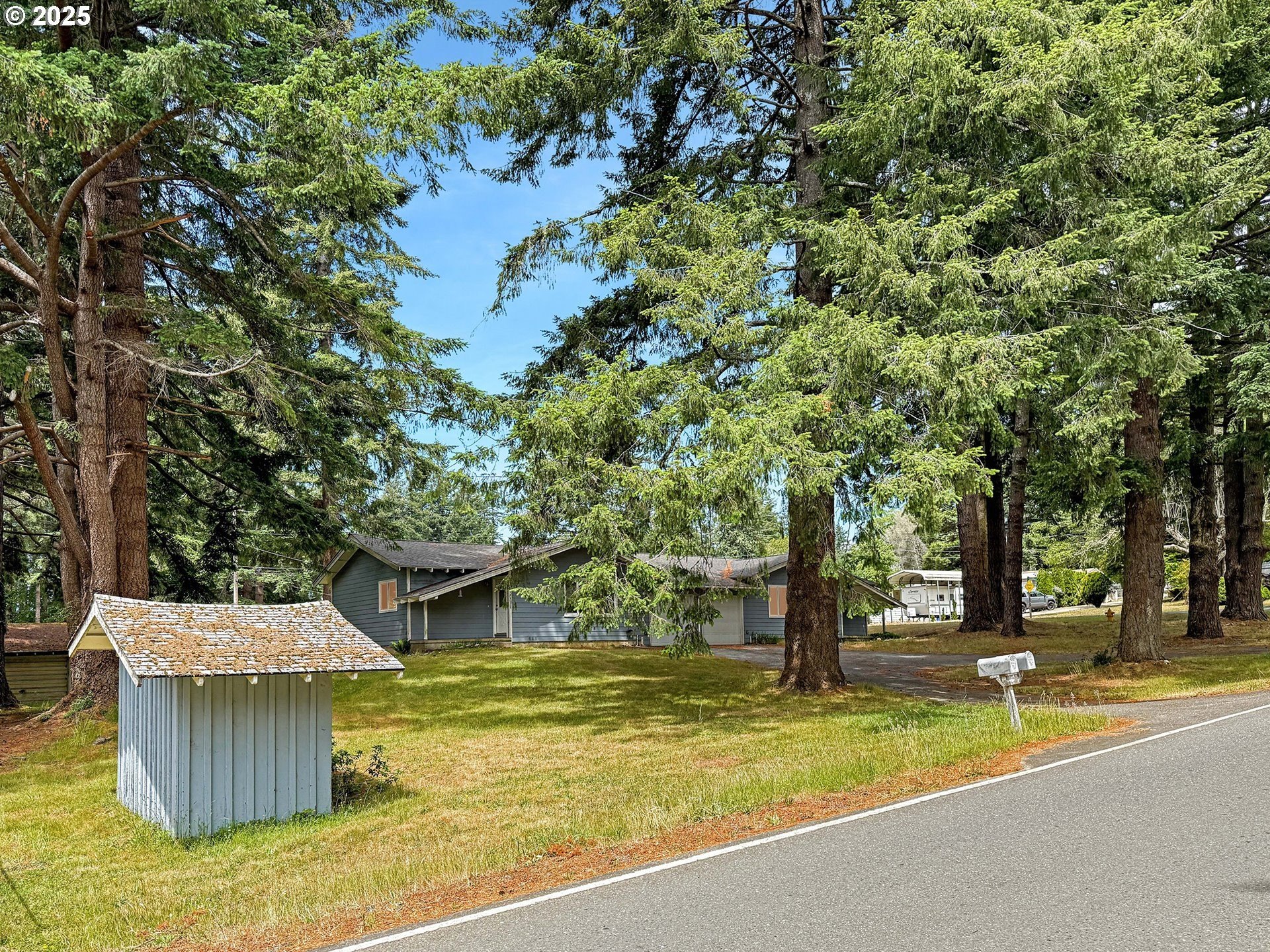 Brookings, Oregon, 97415, United States, ,Residential,For Sale,1983700