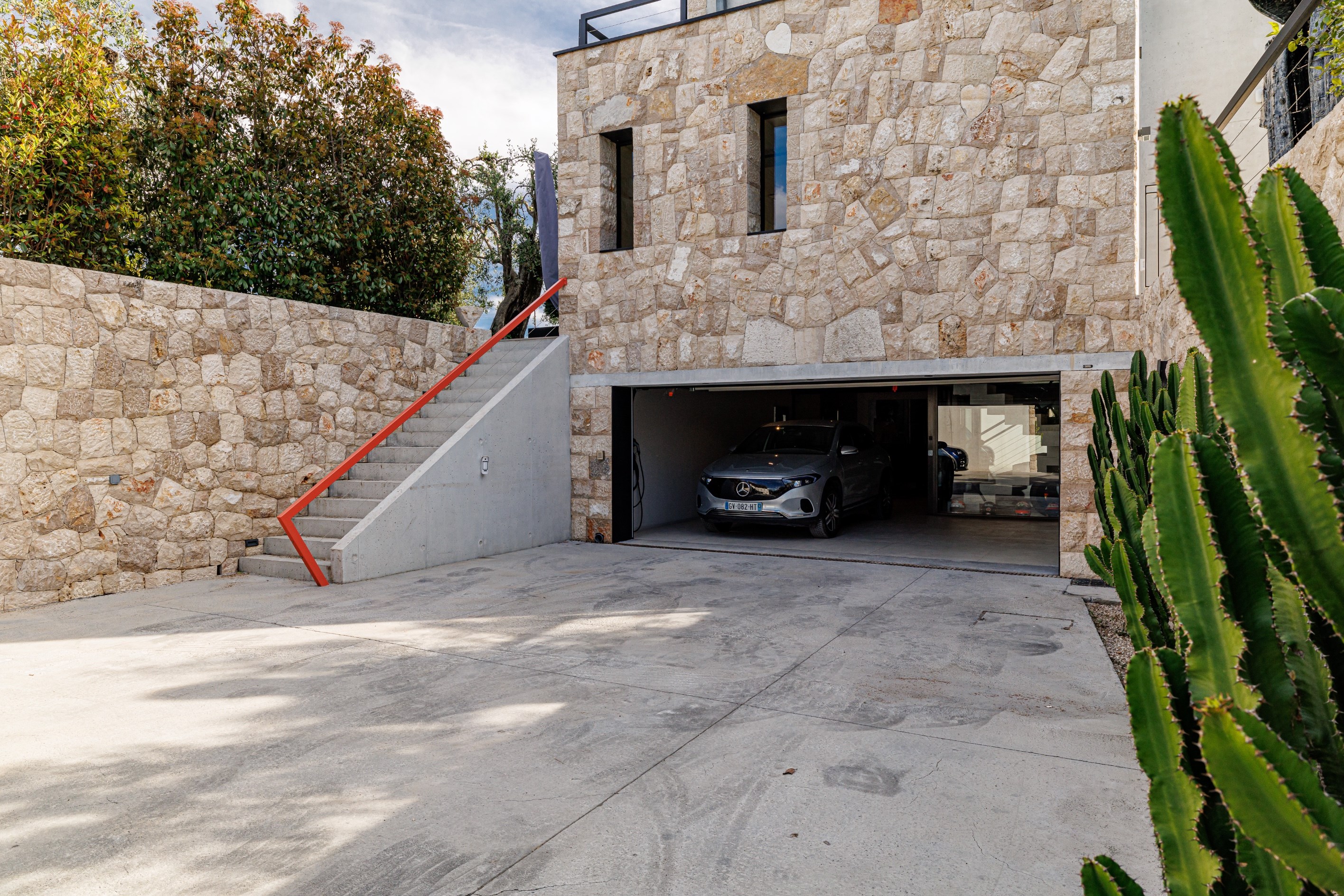  Gairaut : exceptional contemporary villa with panoramic sea views - 物件實景
