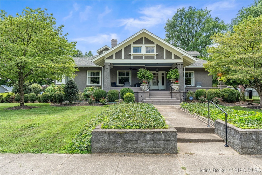 Jeffersonville, Indiana, 47130, United States, 4 Bedrooms Bedrooms, ,4 BathroomsBathrooms,Residential,For Sale,1897686