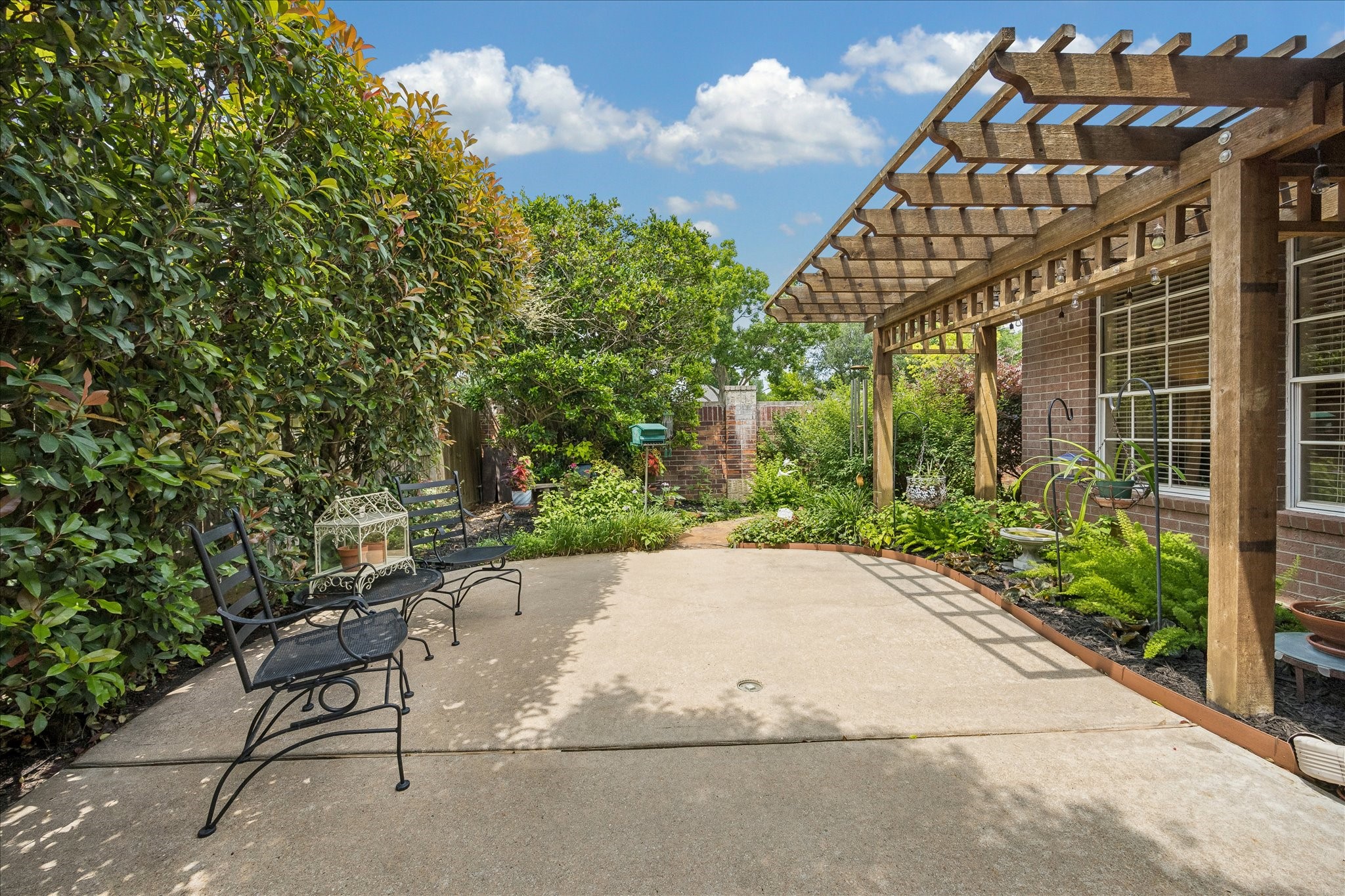  13814 Aspen Cove Drive - 物件實景