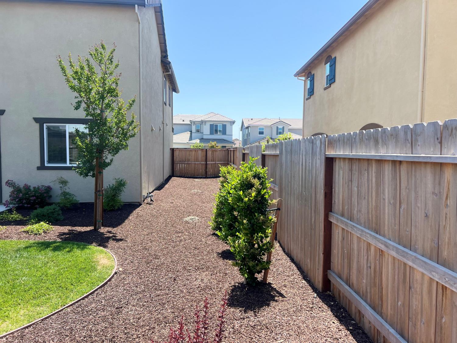 Rancho Cordova, California, 95742, United States, 4 Bedrooms Bedrooms, ,3 BathroomsBathrooms,Residential,For Sale,1848708