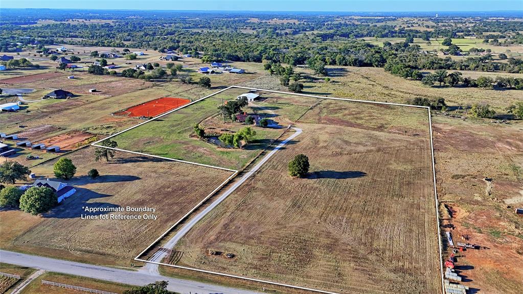 Paradise, Texas, 76073, United States, 4 Bedrooms Bedrooms, ,3 BathroomsBathrooms,Residential,For Sale,1982830