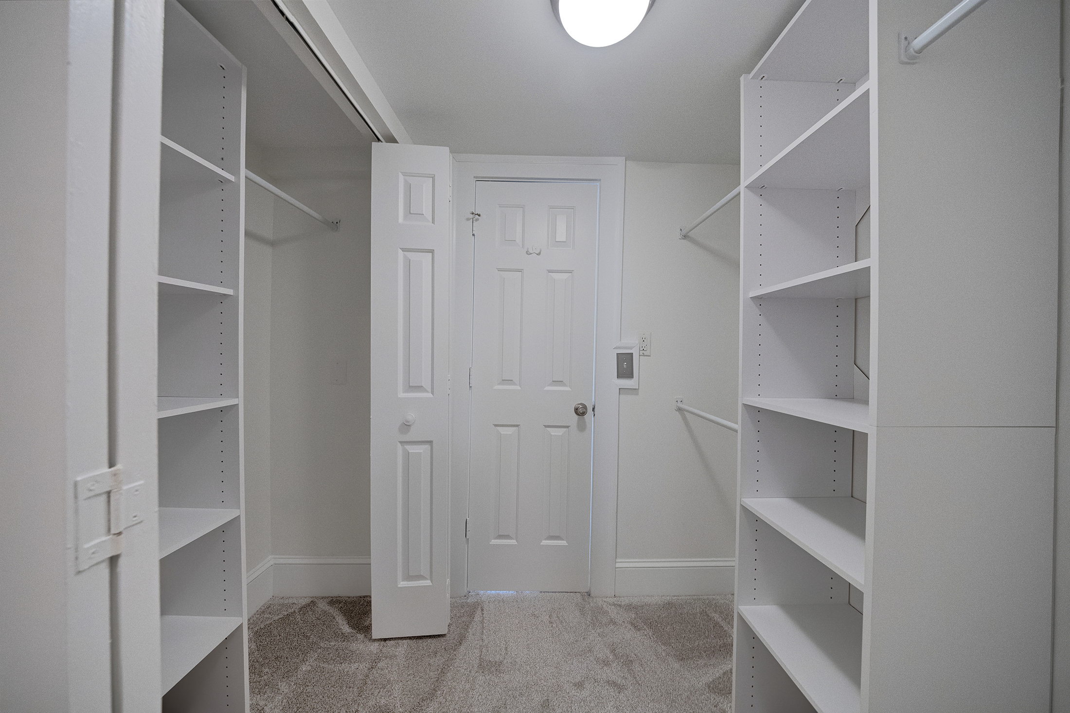 Charming Condo Set in the Iconic Alhambra Building in the Heart of Buckhead - 物件實景