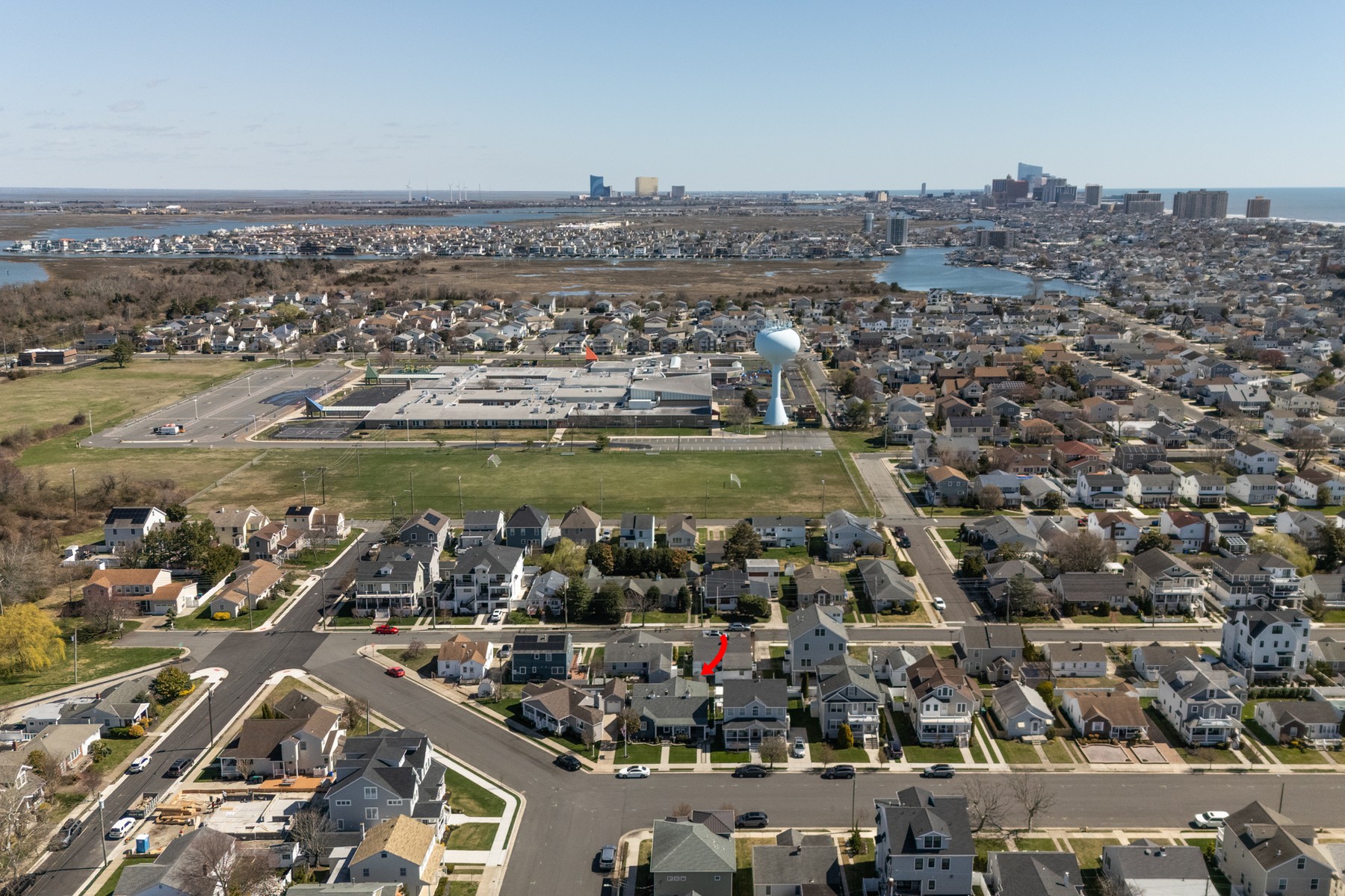  221N Belmont Drive - 物件實景