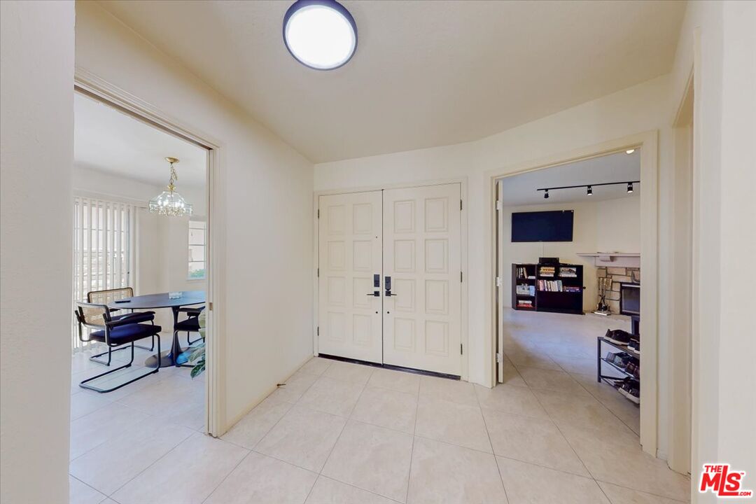 Porter Ranch, California, 91326, United States, 4 Bedrooms Bedrooms, ,3 BathroomsBathrooms,Residential,For Sale,1906036