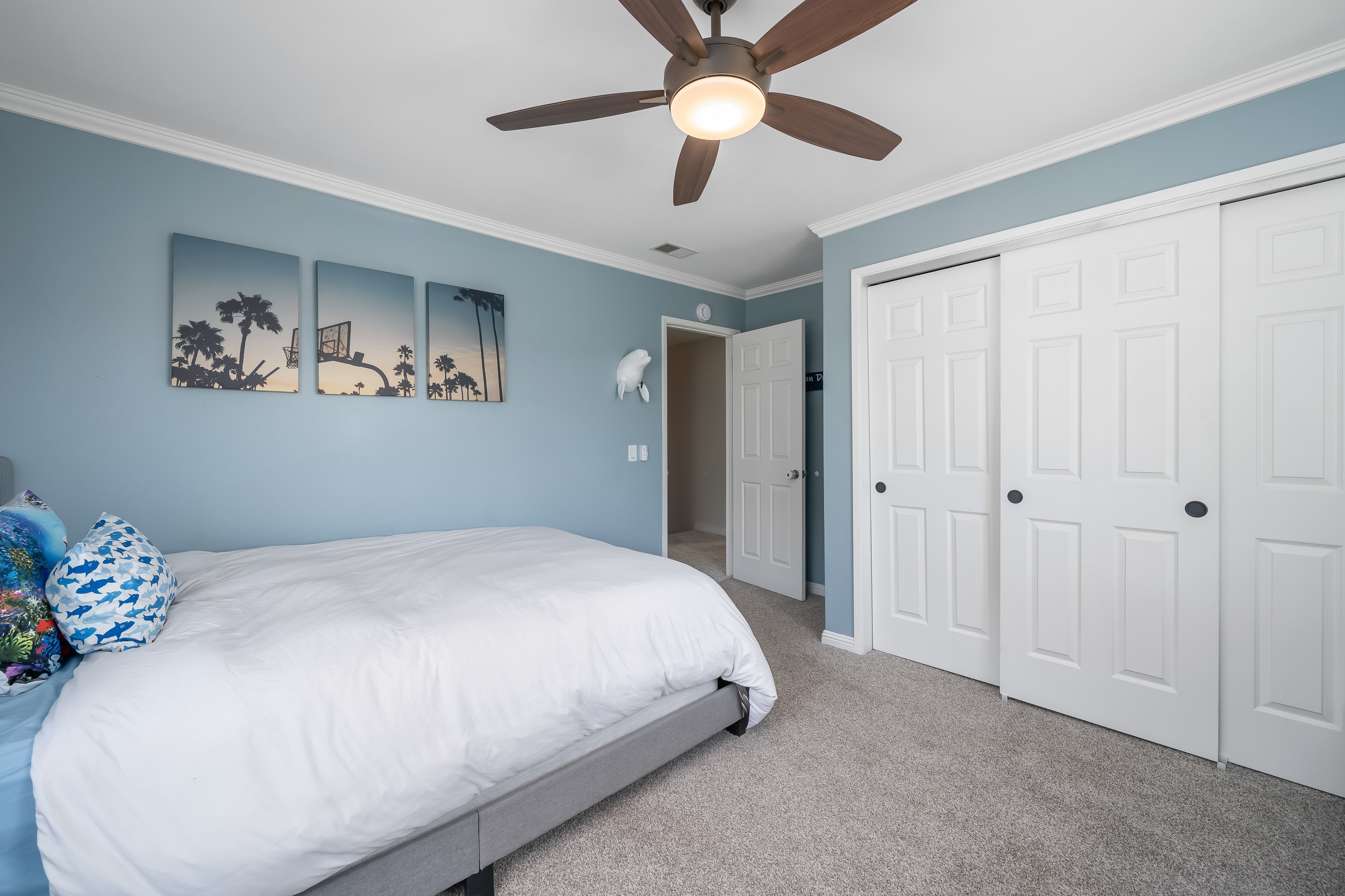  California Coastal Living Meets Modern Farmhouse Design - 物件實景