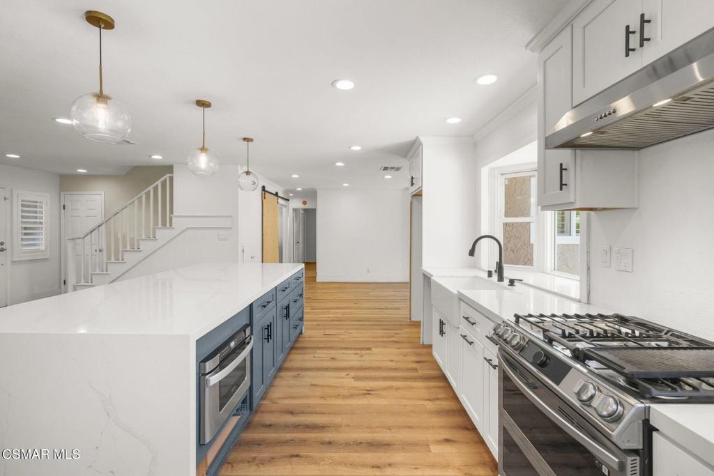 Newbury Park, California, 91320, United States, 5 Bedrooms Bedrooms, ,3 BathroomsBathrooms,Residential,For Sale,1885312