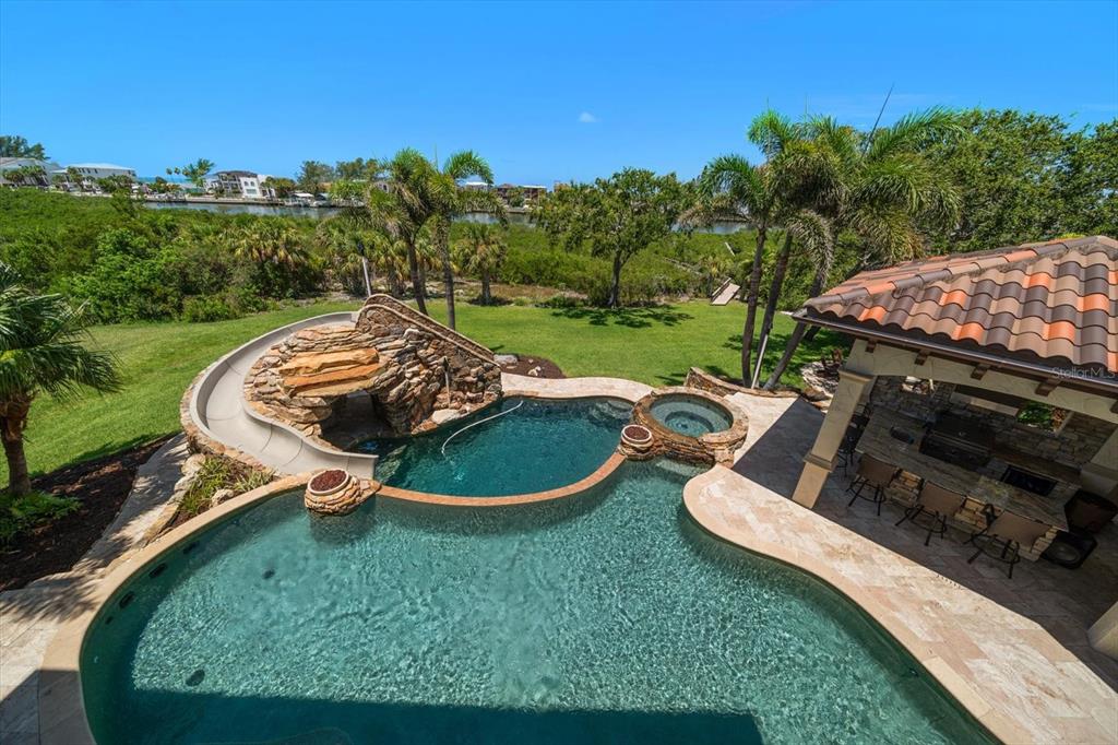 Largo, Florida, 33774, United States, 5 Bedrooms Bedrooms, ,7 BathroomsBathrooms,Residential,For Sale,1876225