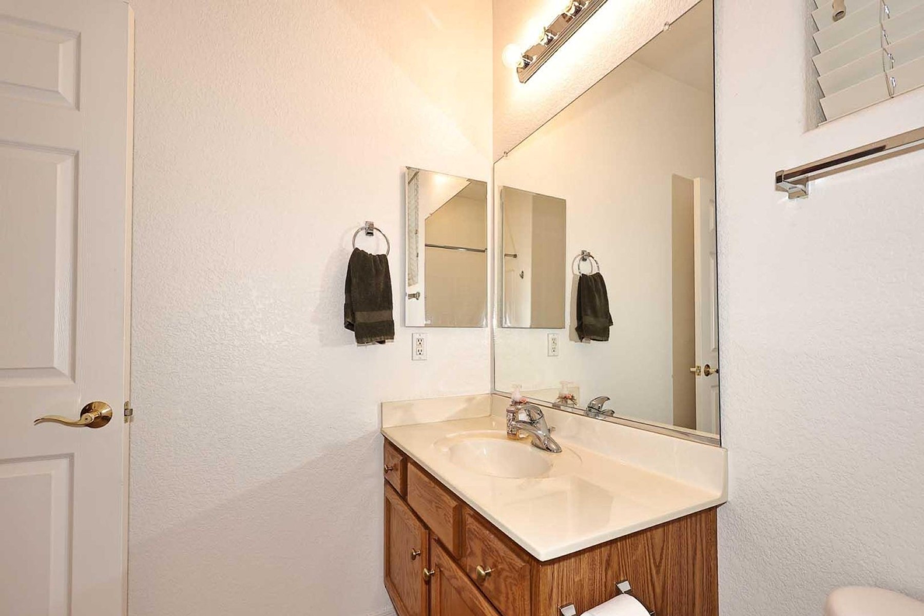  4058 E Rakestraw Lane¦Gilbert, AZ - 物件實景