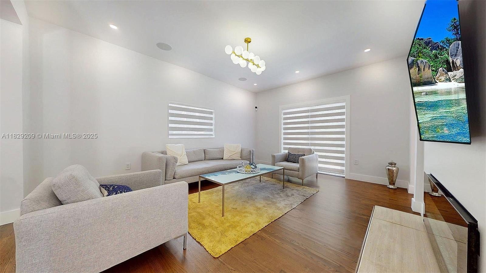 Coral Gables, Florida, 33134, United States, 4 Bedrooms Bedrooms, ,3 BathroomsBathrooms,Residential,For Sale,1976350