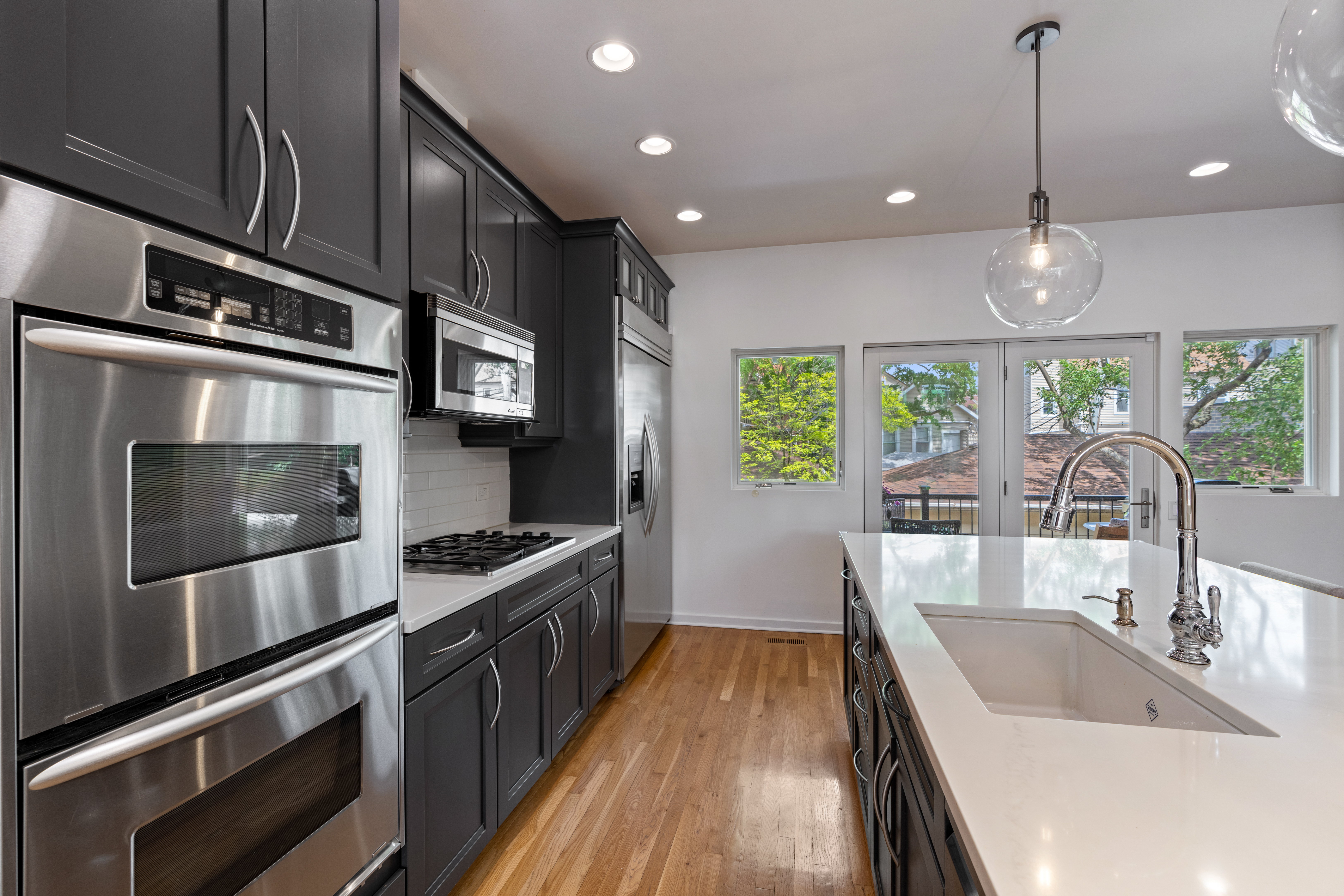  Exquisitely Renovated Lincoln Park Townhome - 物件實景