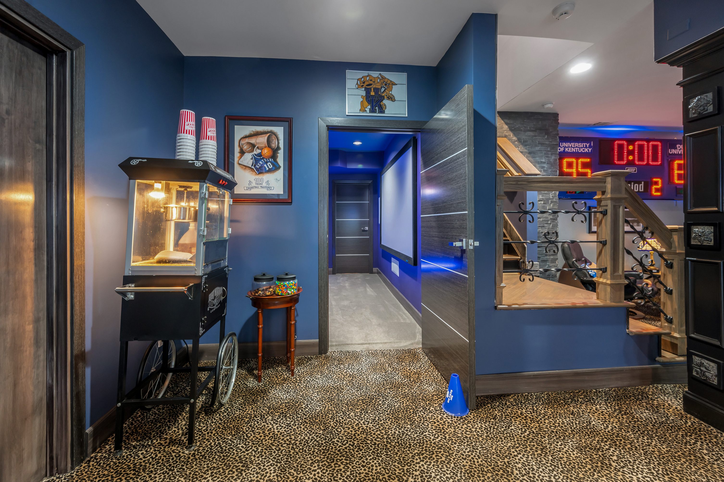  315 Whispering Brook Drive - 物件實景