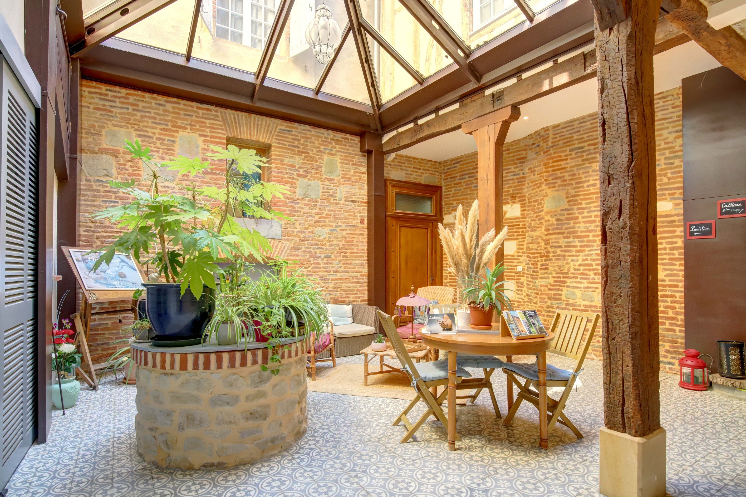  Llarge family home in the heart of the city center - 物件實景