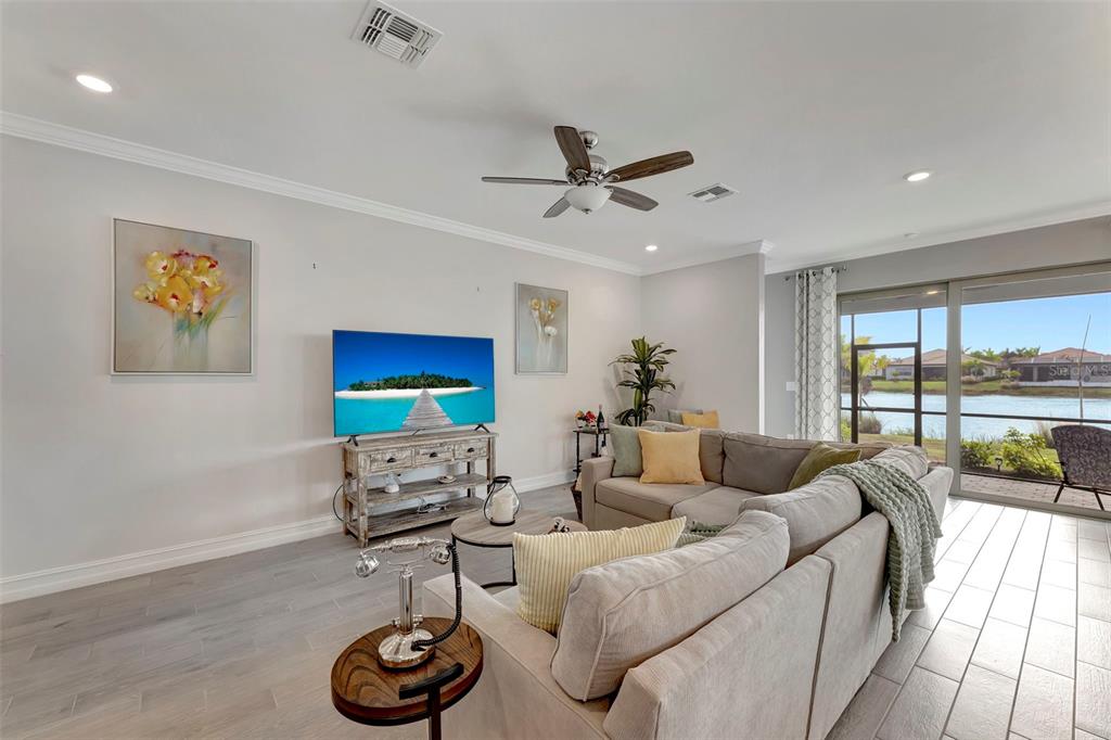 Nokomis, Florida, 34275, United States, 4 Bedrooms Bedrooms, ,2 BathroomsBathrooms,Residential,For Sale,2003329