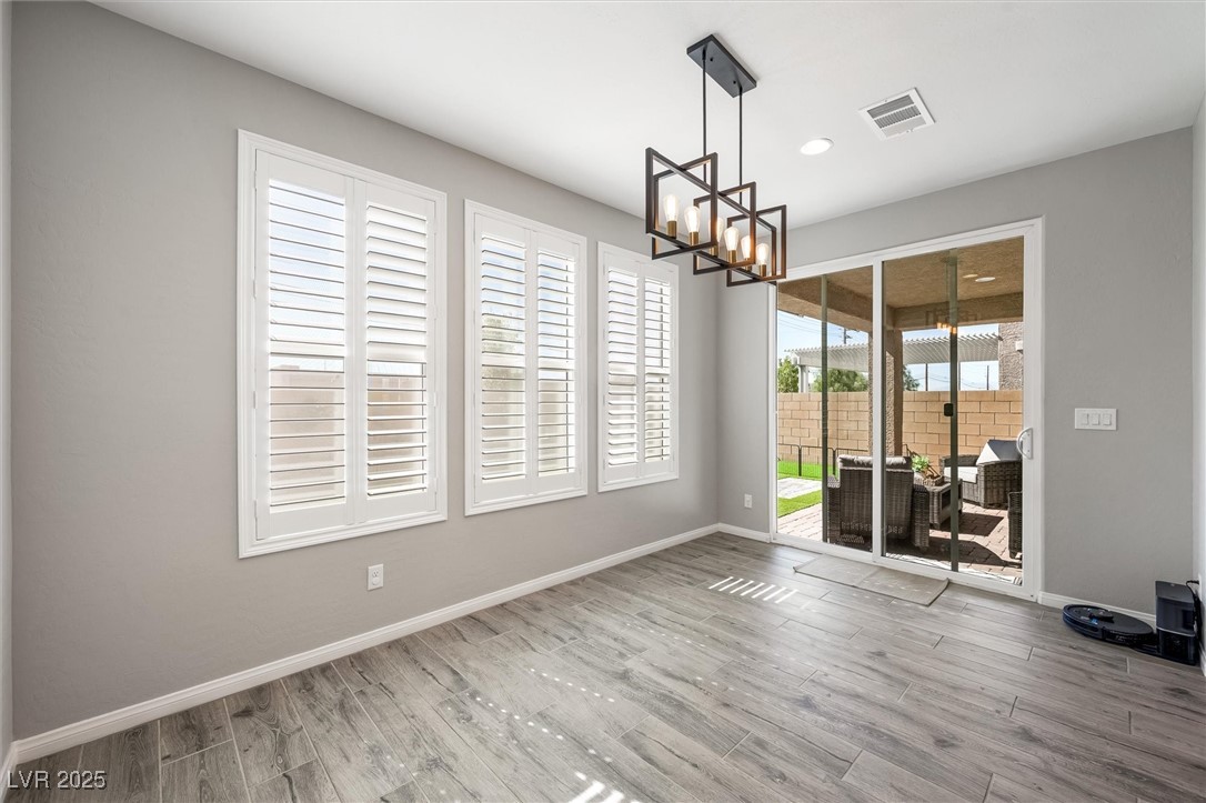 Las Vegas, Nevada, 89183, United States, 4 Bedrooms Bedrooms, ,3 BathroomsBathrooms,Residential,For Sale,1908319