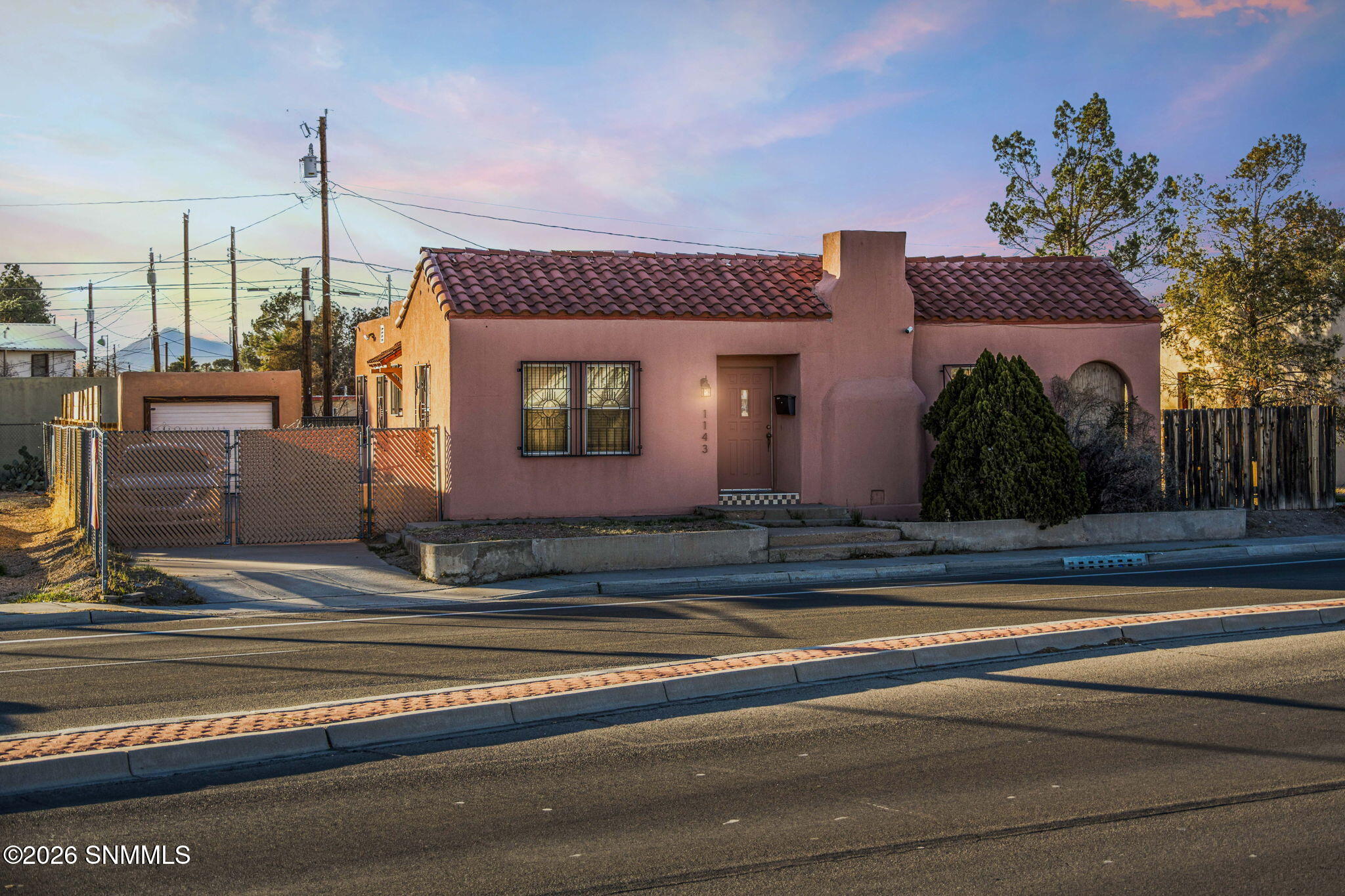 Main St, Las Cruces, NM 88001