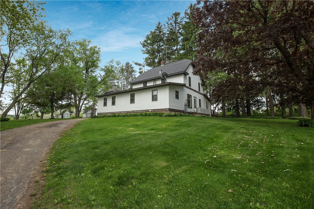 Strum, Wisconsin, 54770, United States, 5 Bedrooms Bedrooms, ,3 BathroomsBathrooms,Residential,For Sale,1947361