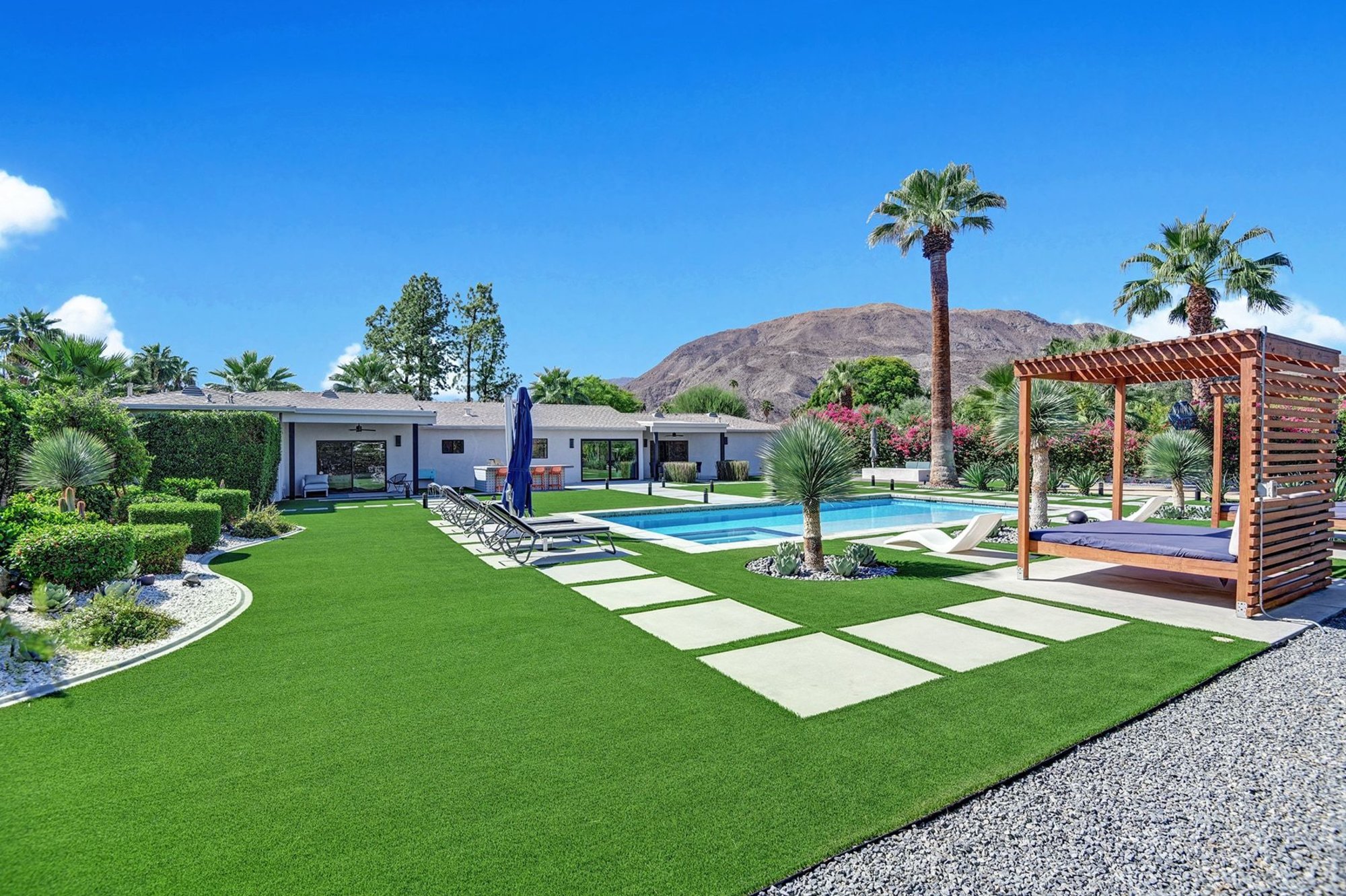  Rancho Mirage Reimagined Mid-Century Retreat an Expansive .43-Acre Lot - 物件實景